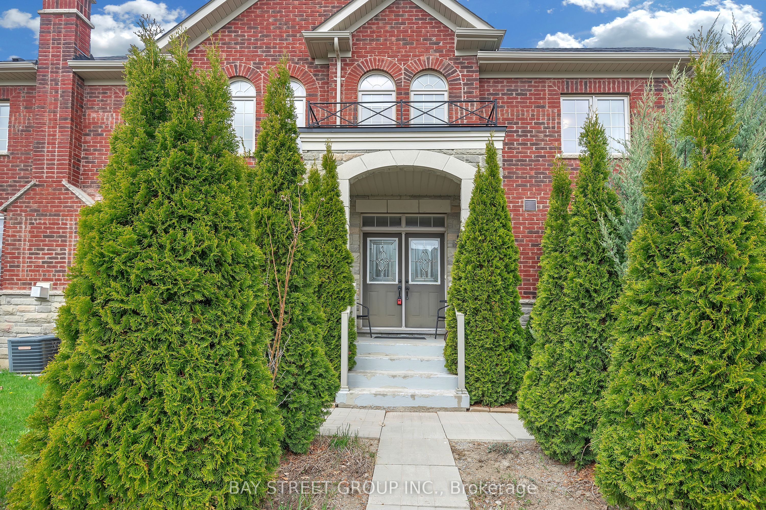 2 Pelee Avenue, Vaughan, ON L4H 3Y2