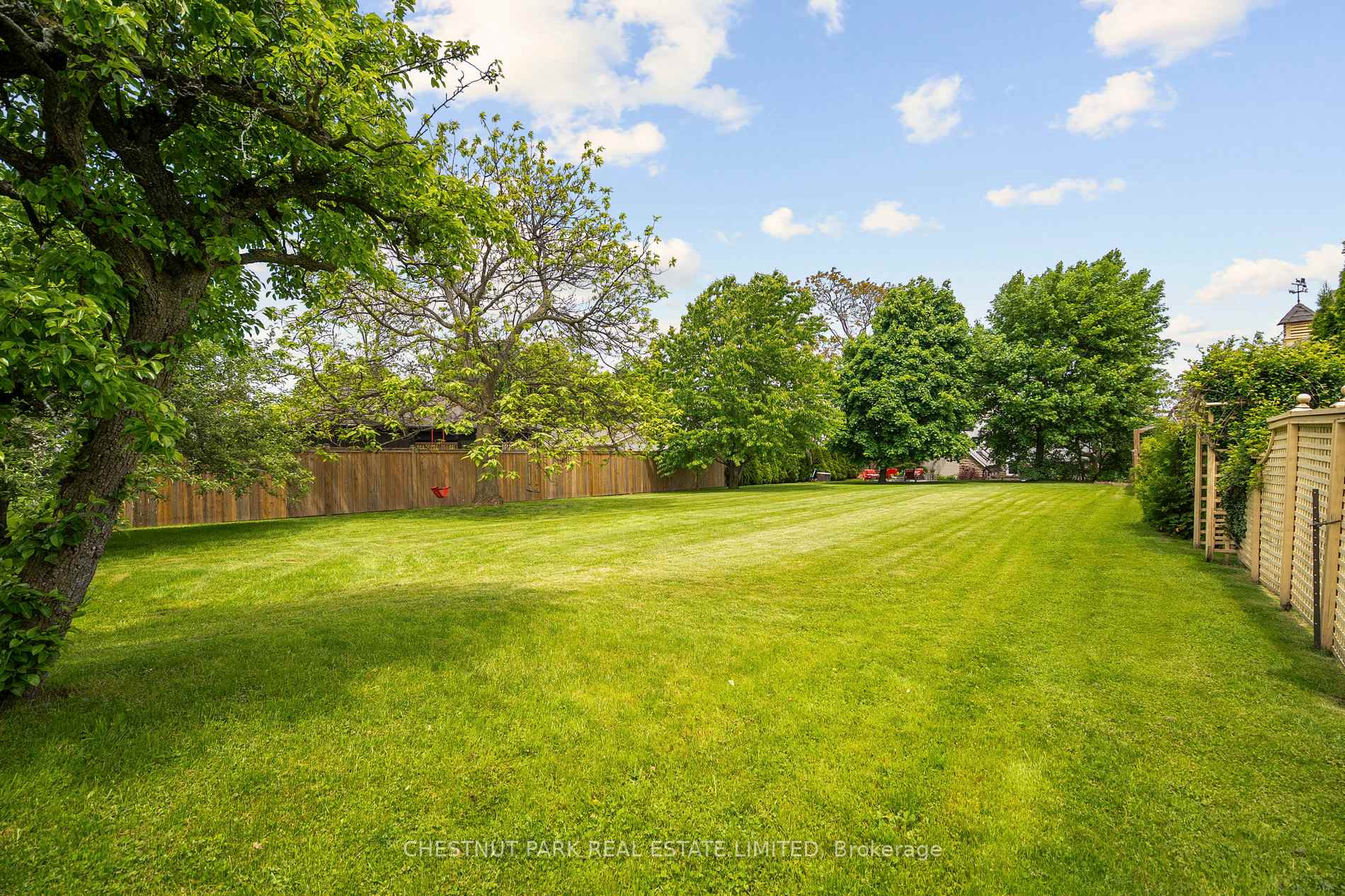 5170 King Street, Lincoln, ON L0R 1B0