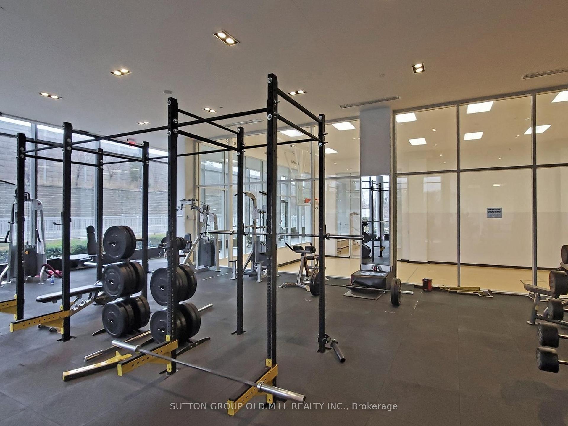 3 Bedrooms Condo at 90 Park Lawn, Toronto For sale