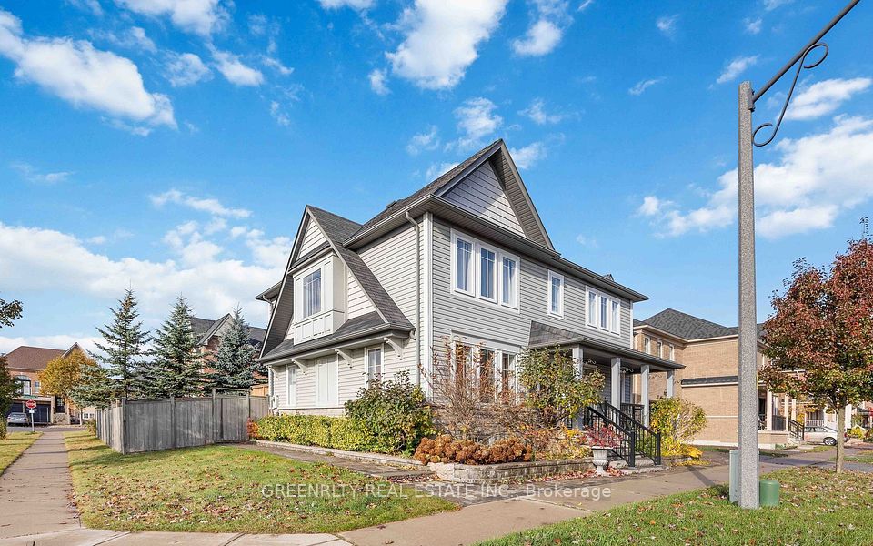 32 Seward Crescent