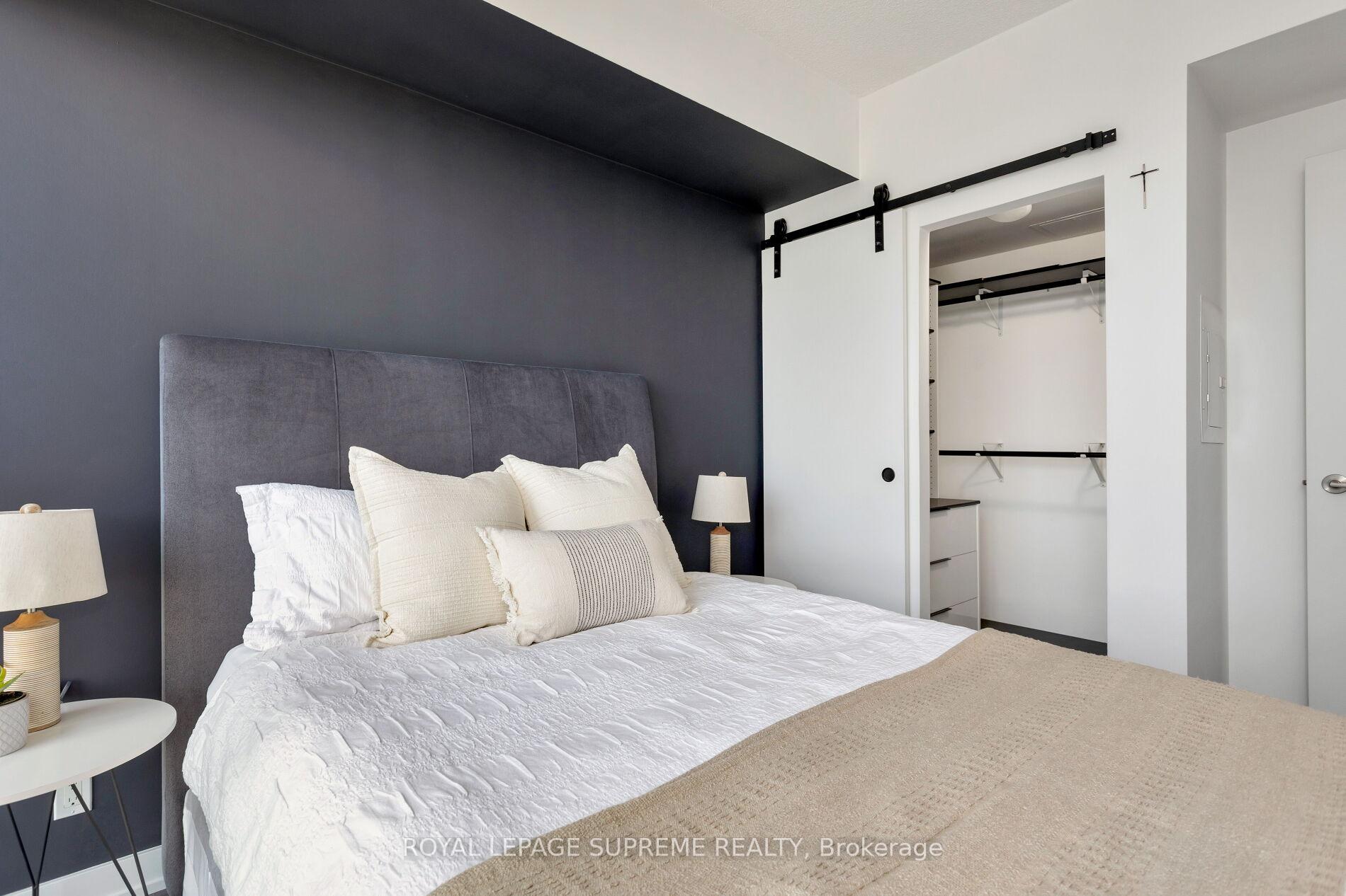 1 Bedroom Condo at 2200 Lake Shore, Toronto For sale