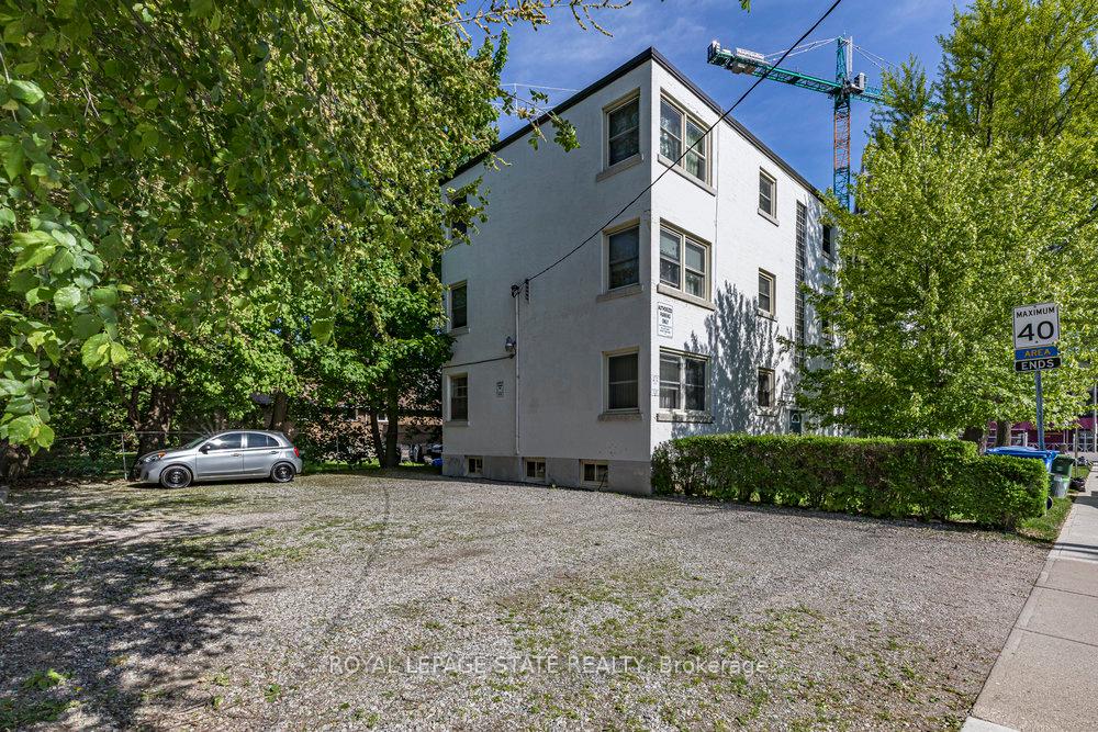 1 Bedroom Co-op at 2 Stroud, Hamilton For sale