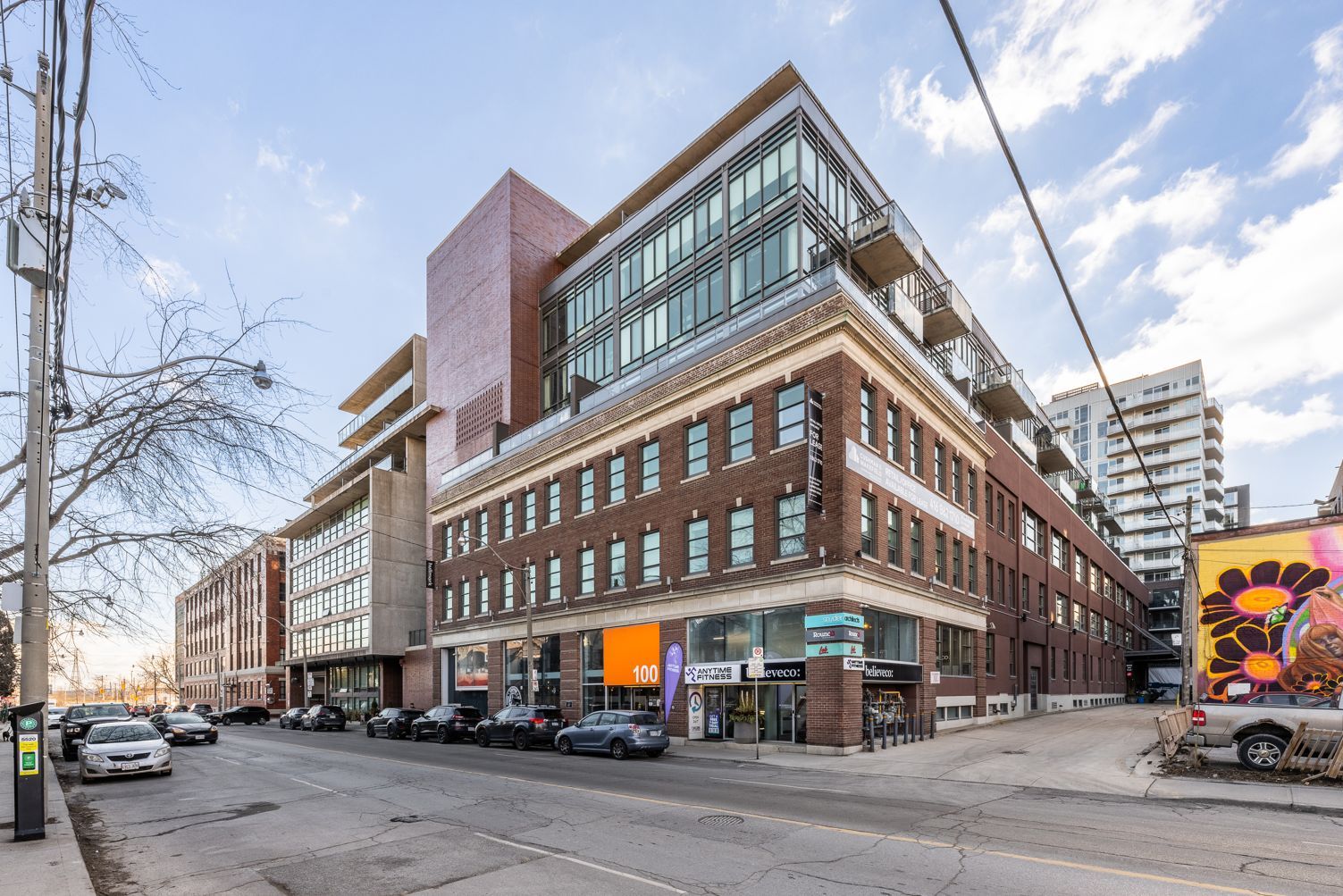 100 Broadview Avenue Unit# 300 Toronto E01 Ontario M4M 3H3
