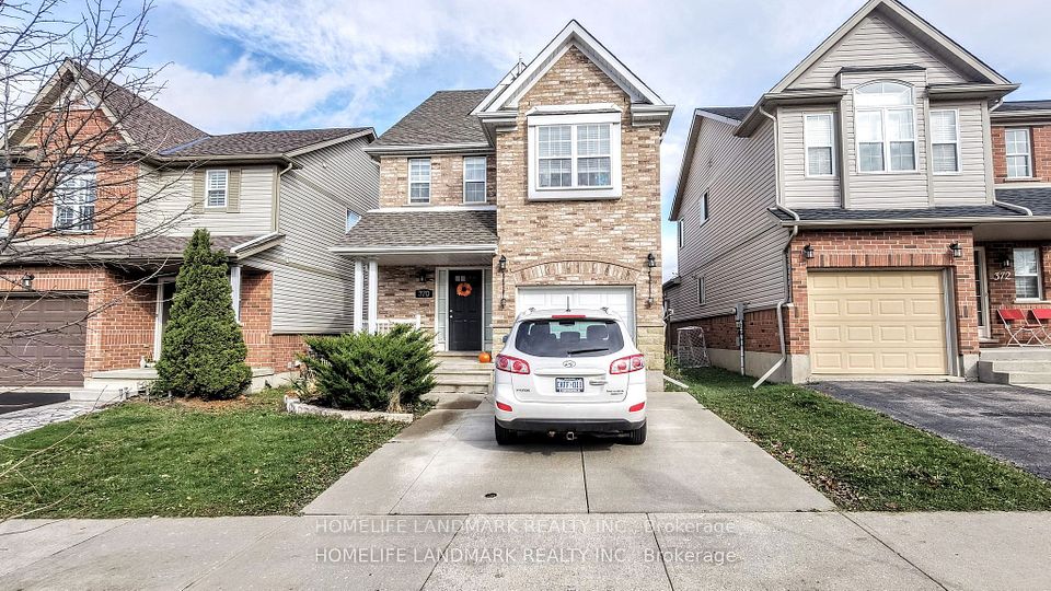 370 Sauve Crescent