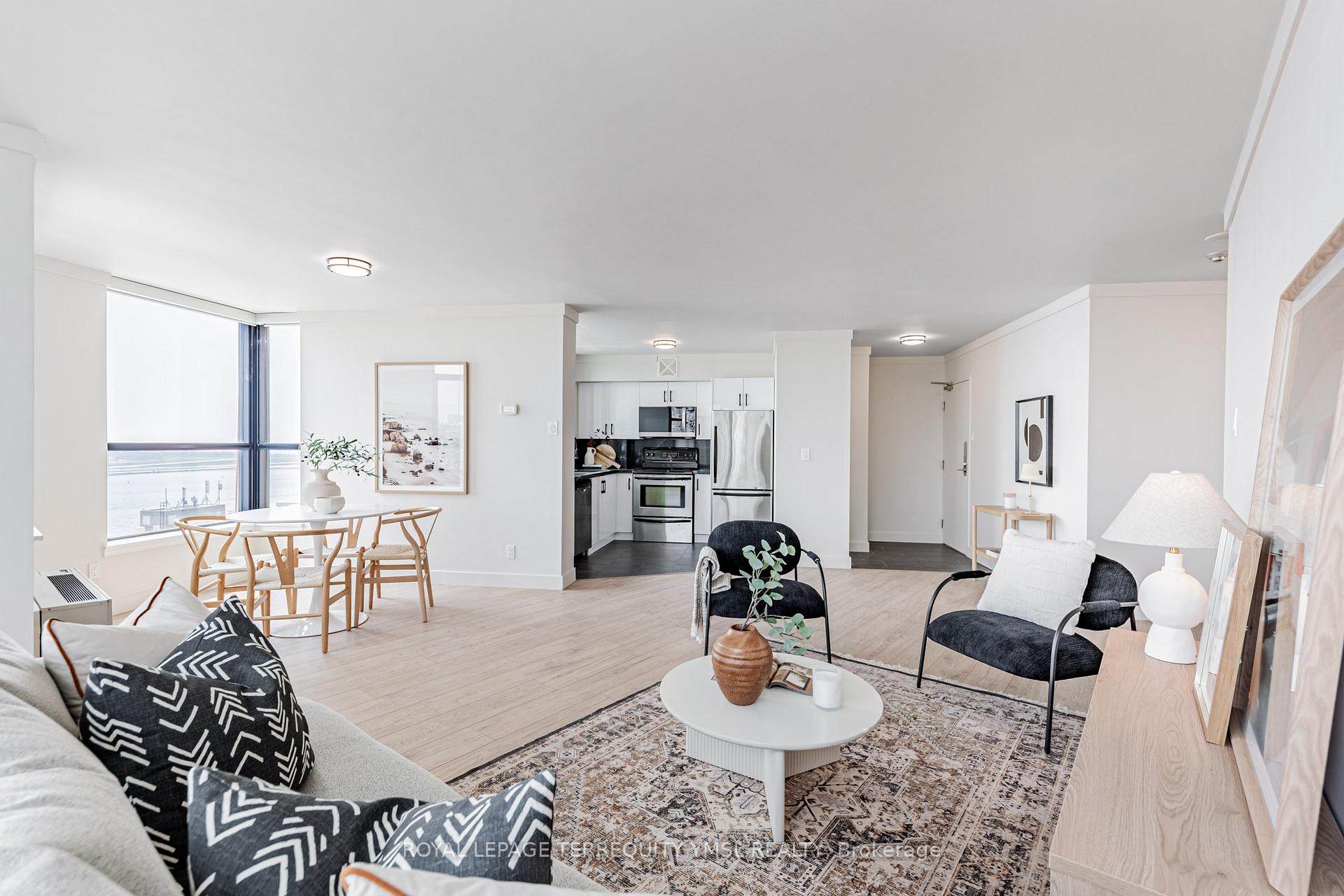 1 Bedroom Condo at 250 Queens, Toronto For sale