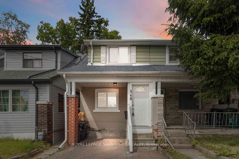 368 Coxwell