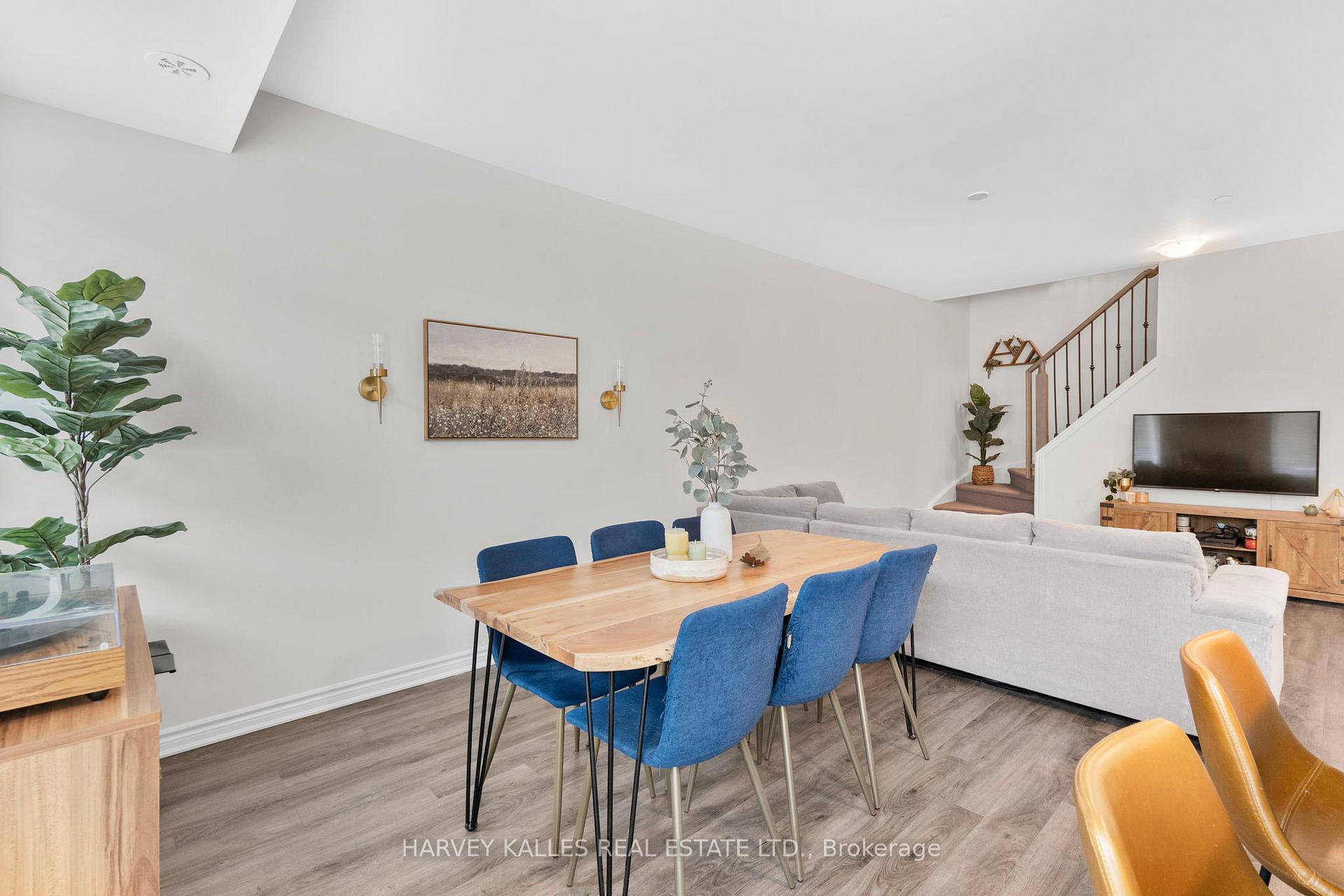 85 Eastwood Park Gardens 11