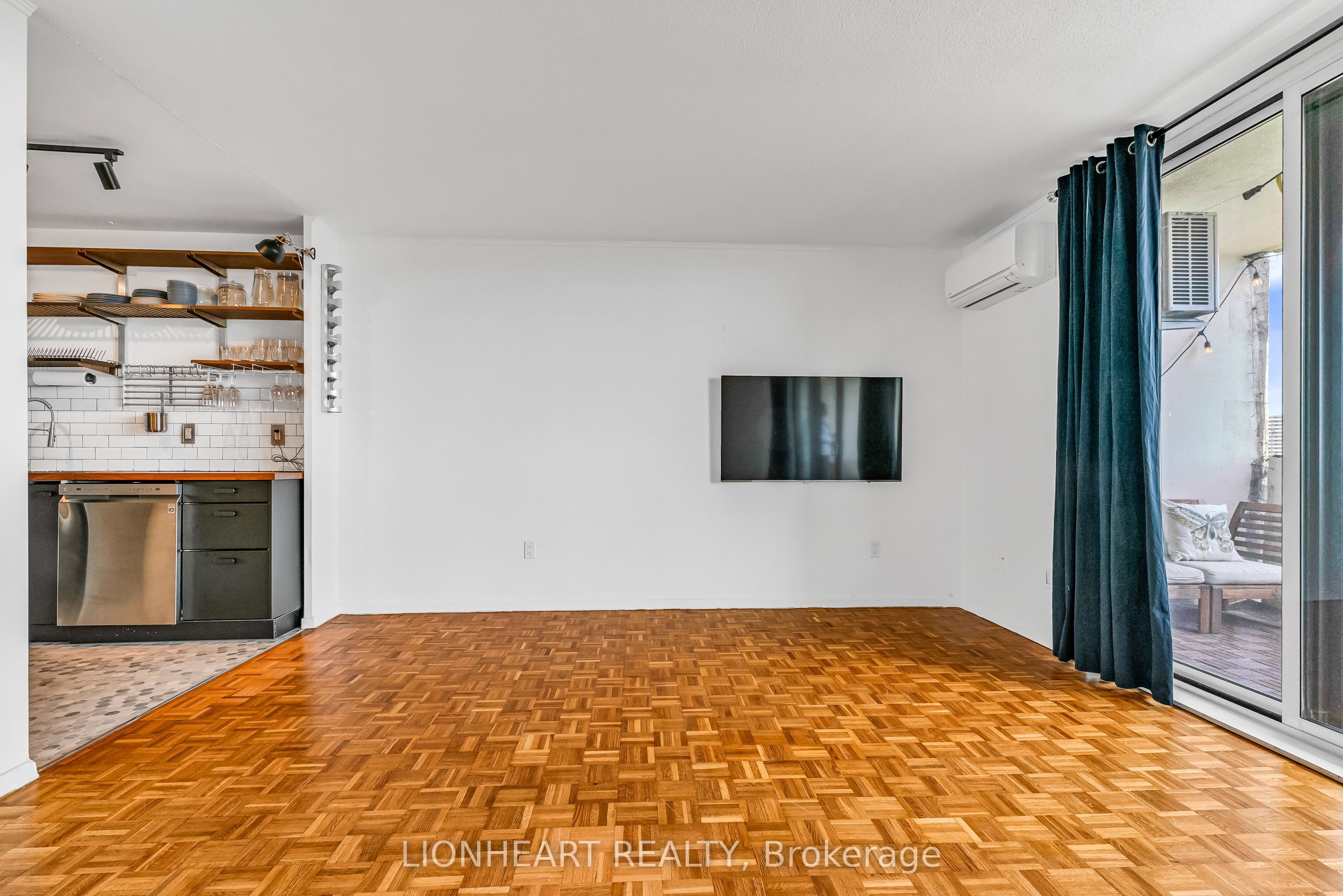 40 Homewood Avenue, #2608