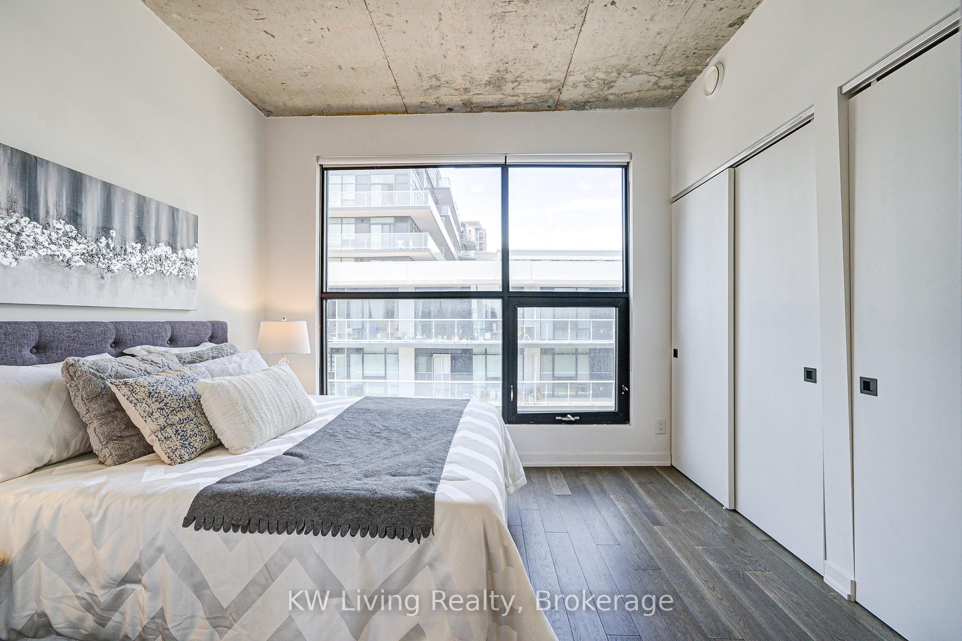 2 Bedrooms Condo at 12 Dervock, Toronto For sale