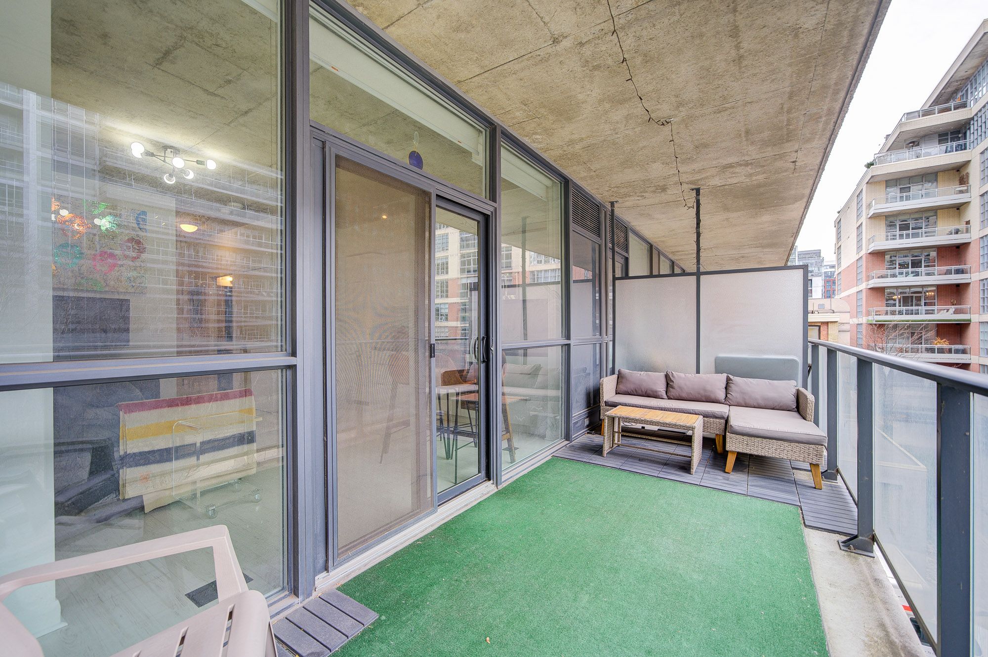 478 King Street W 318