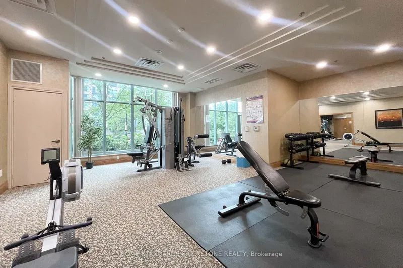 5500 Yonge Street 2409