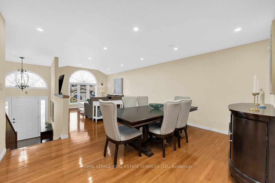 185 Amy Croft Drive, Lakeshore, ON N9K 1E3