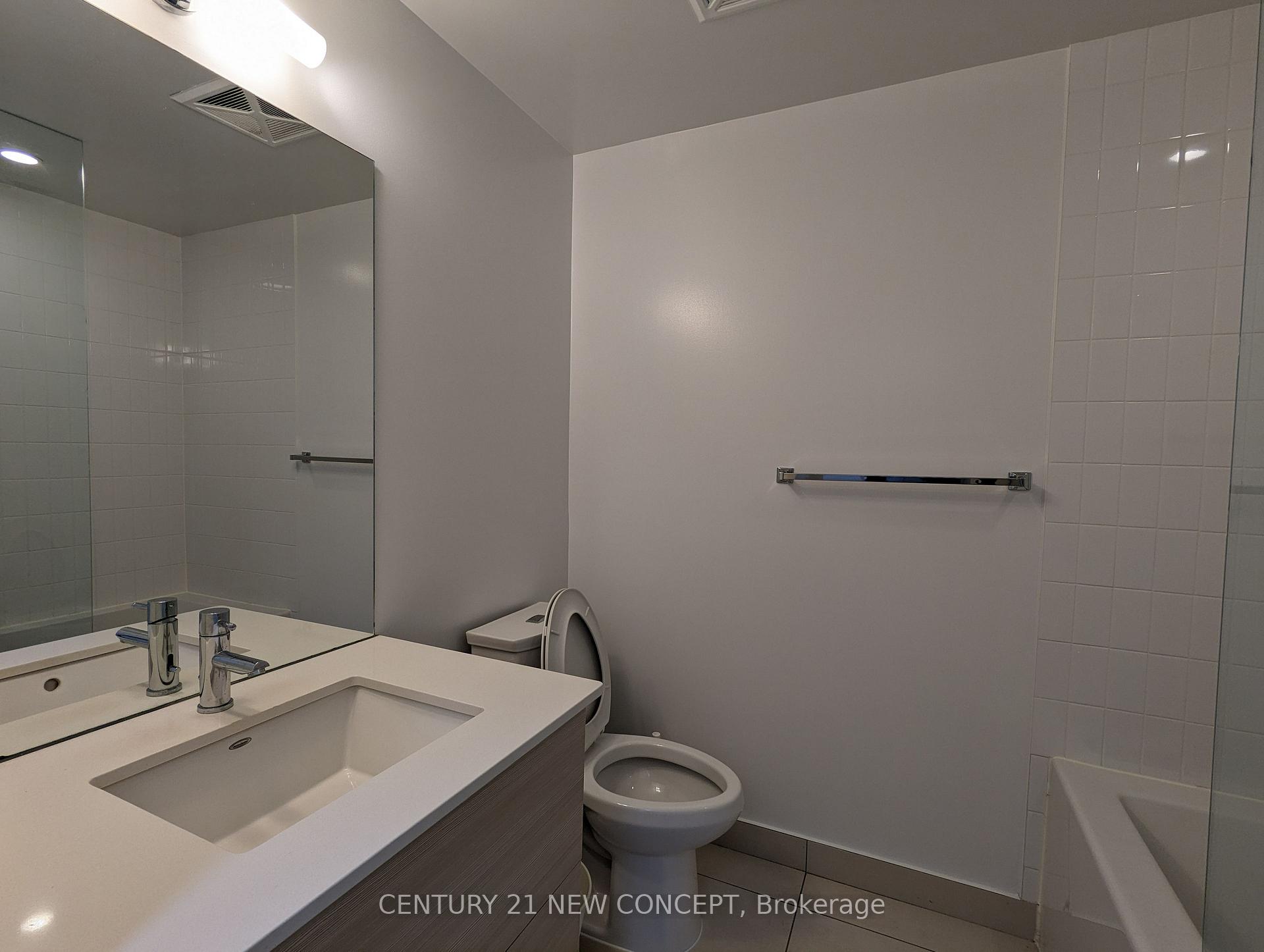 1 Bedroom Condo at 210 Simcoe,  Toronto For sale