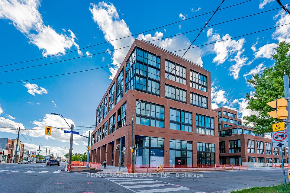 2300 St Clair