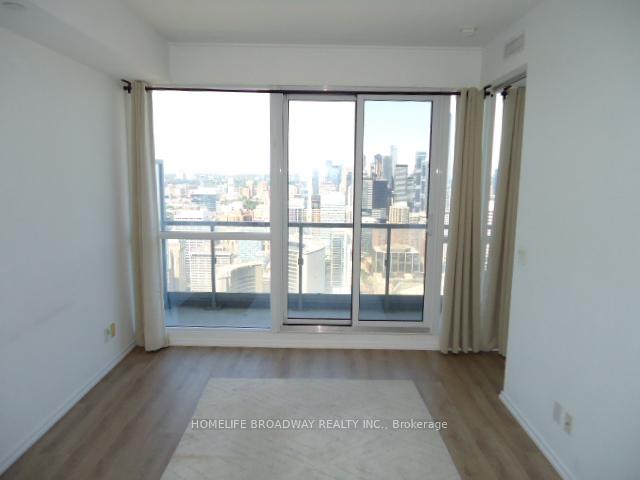 3 Bedrooms Condo at 70 Temperance,  Toronto For sale