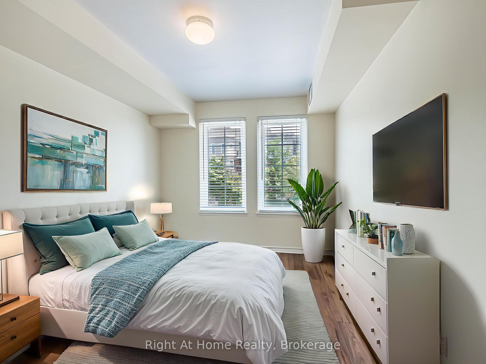 1 Bedroom Condo at 2300 Parkhaven, Oakville For sale
