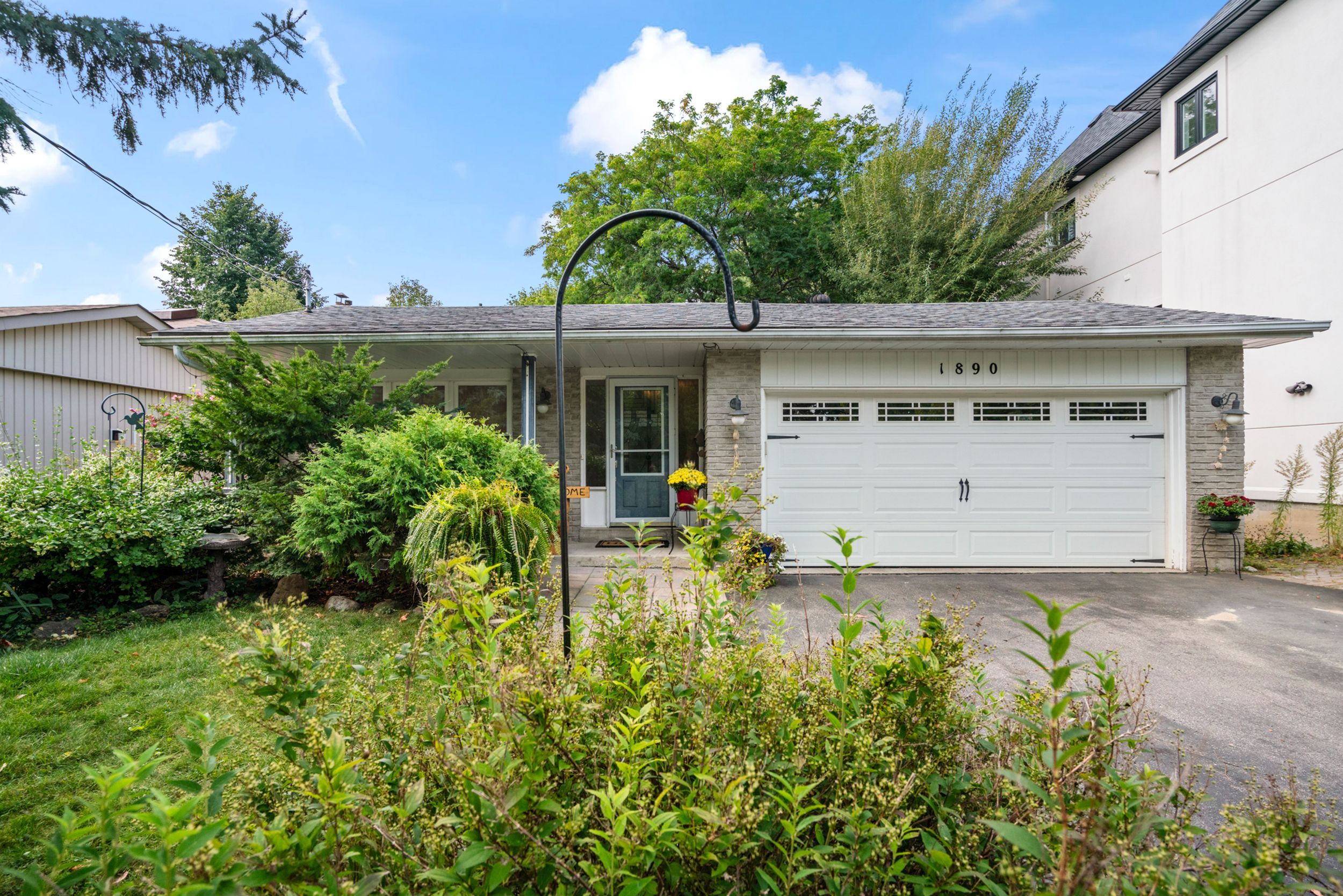 1890 Spruce Hill Road
