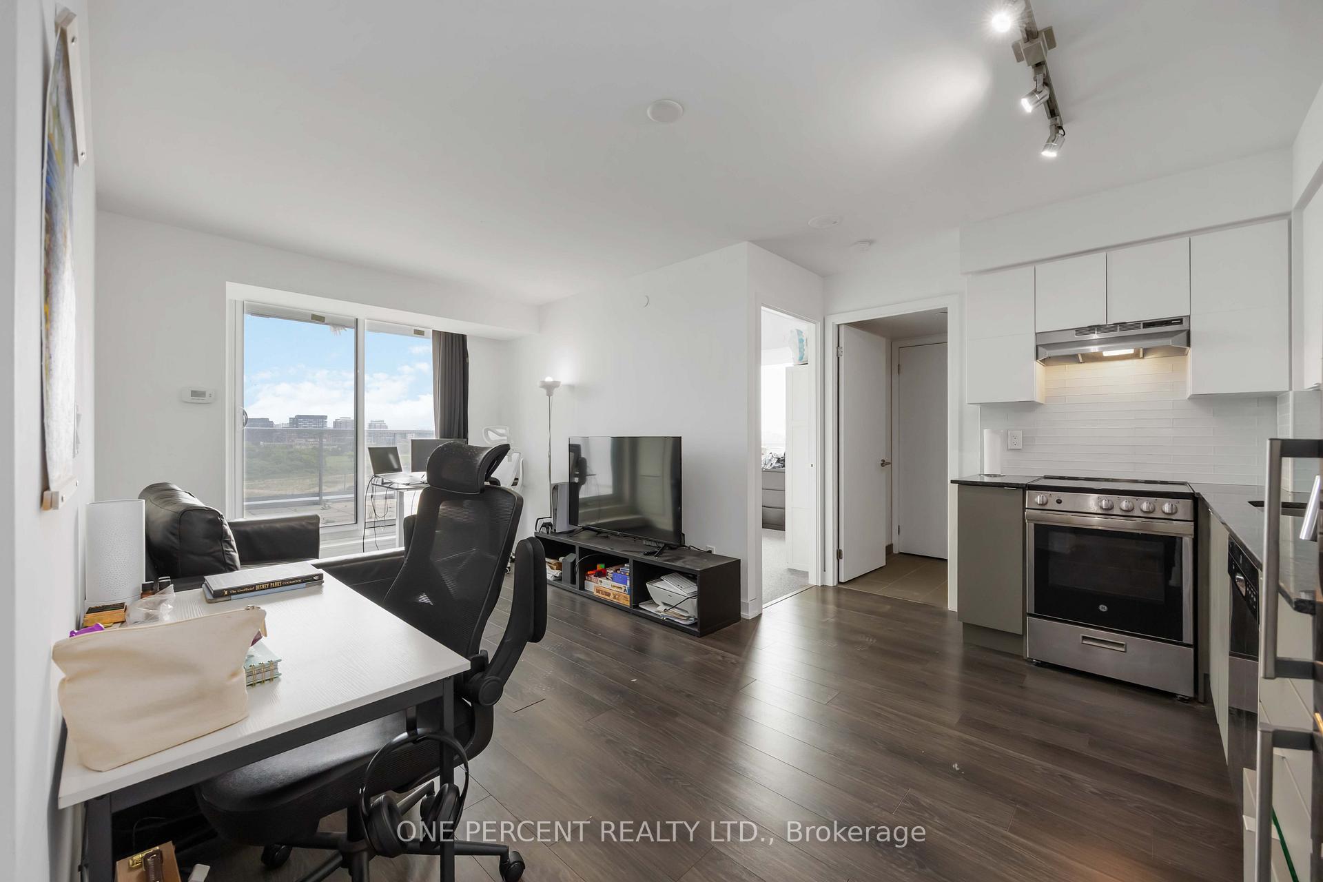 1 Bedroom Condo at 120 Varna, Toronto For sale