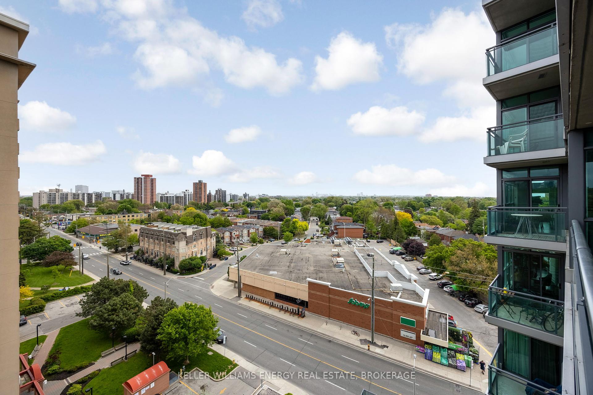 2 Bedrooms Condo at 1048 Broadview, Toronto For sale