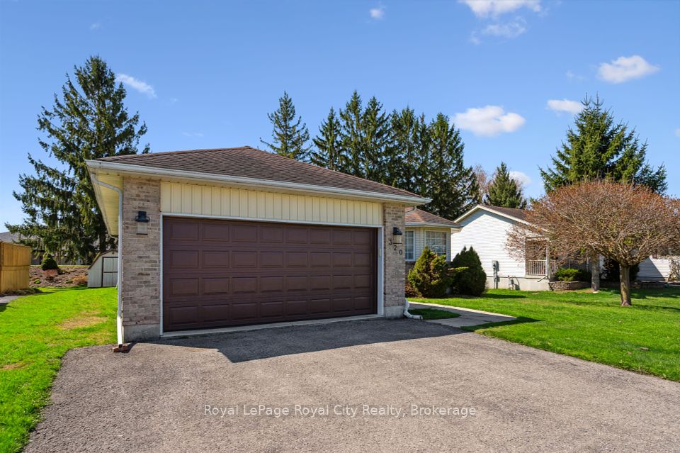 320 Bell Street, Minto, ON N0G 2P0