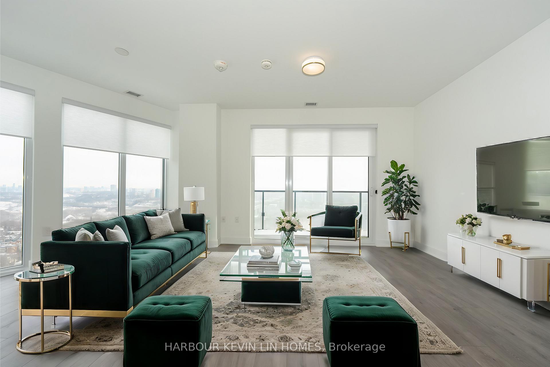 2 Bedrooms Condo at 575 Bloor, Toronto For sale