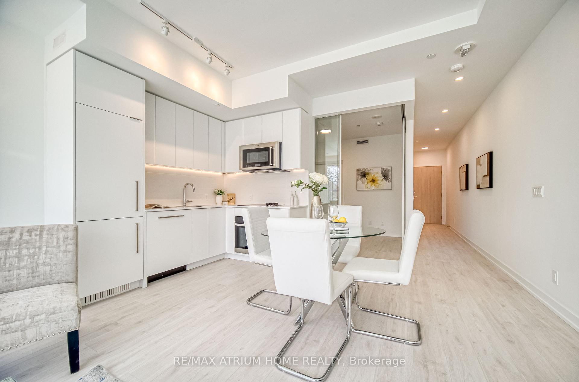 1 Bedroom Condo at 181 Sheppard, Toronto For sale