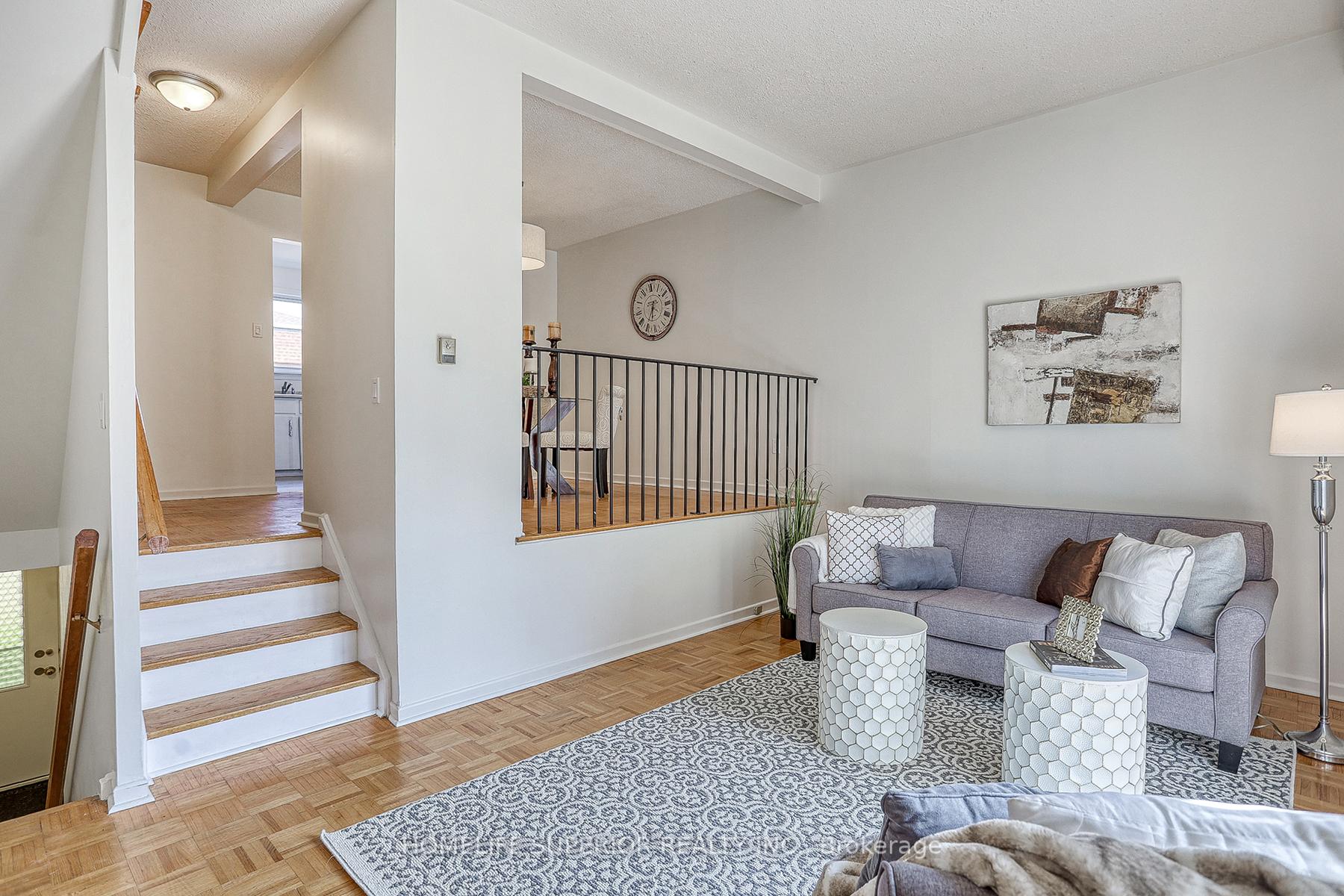 3 Bedrooms Condo at 121 Centennial, Toronto For sale