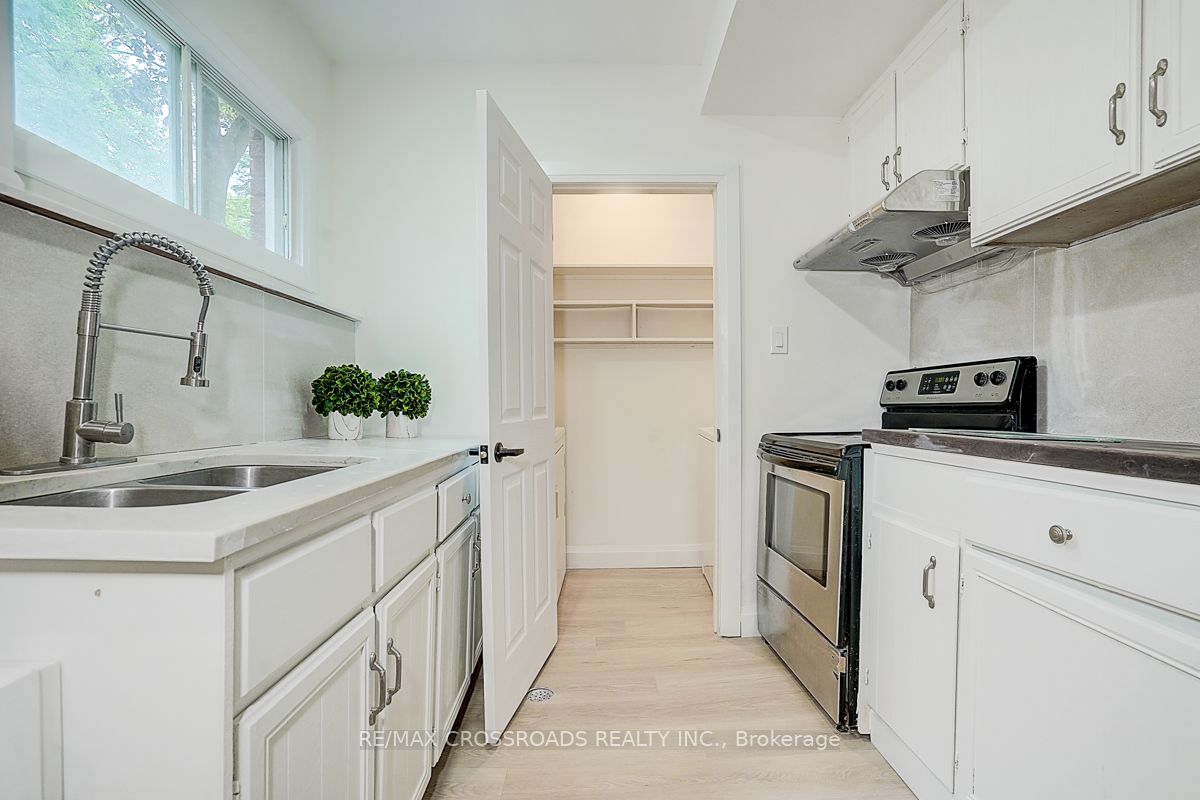 160 letitia Street