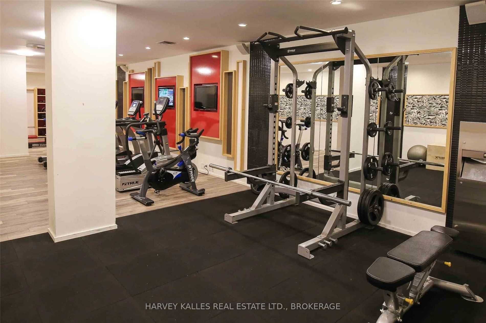 510 King Street E 213