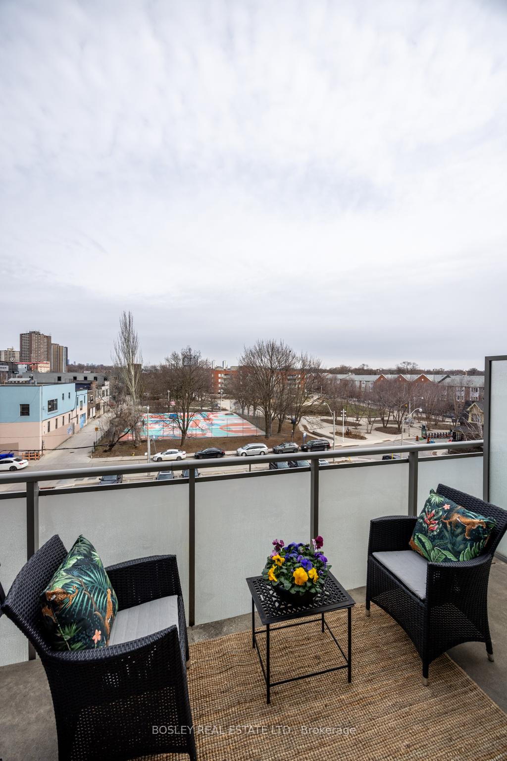 1 Bedroom Condo at 630 Queen, Toronto For sale