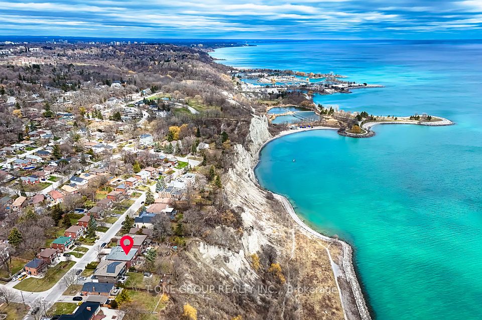 63 Fishleigh Drive, Toronto, ON M1N 1H3