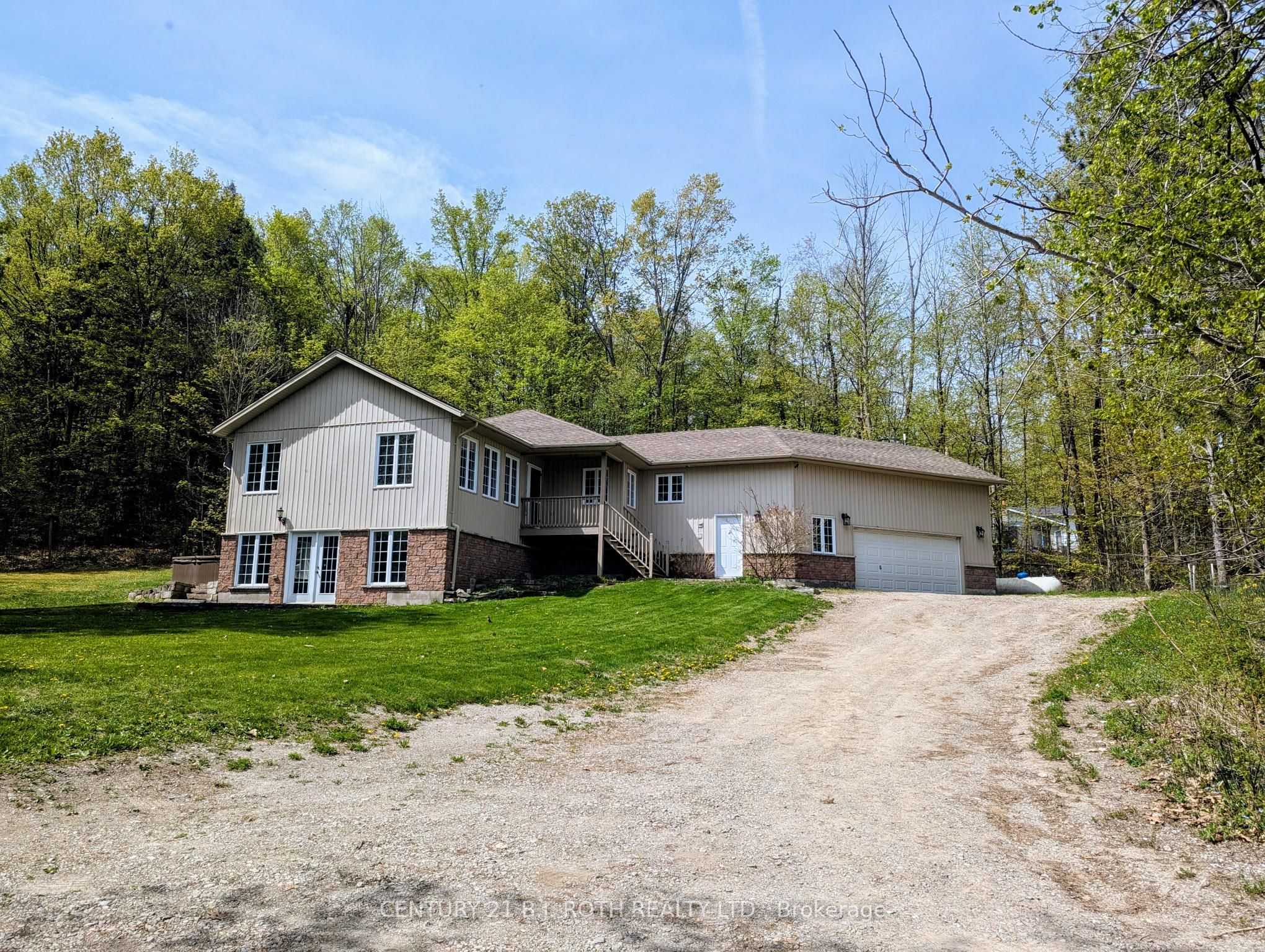 4927 25 Side Road, Essa, ON L4M 4S4