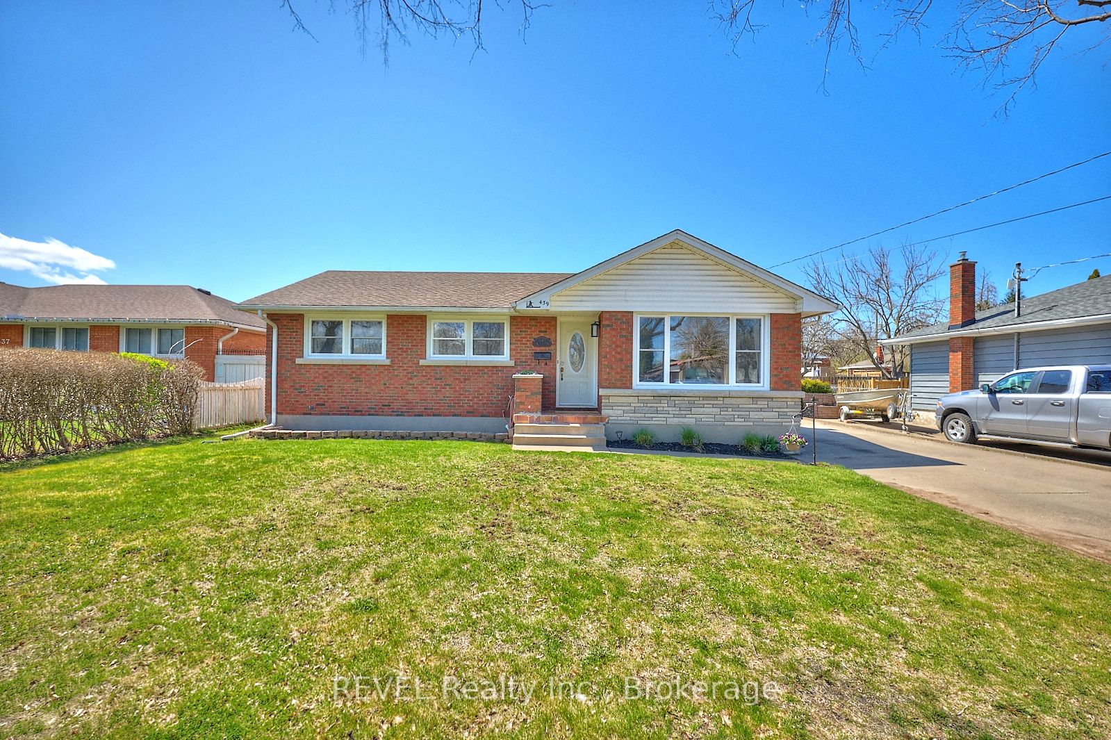 439 Bunting Road, St. Catharines, ON L2M 3Z3