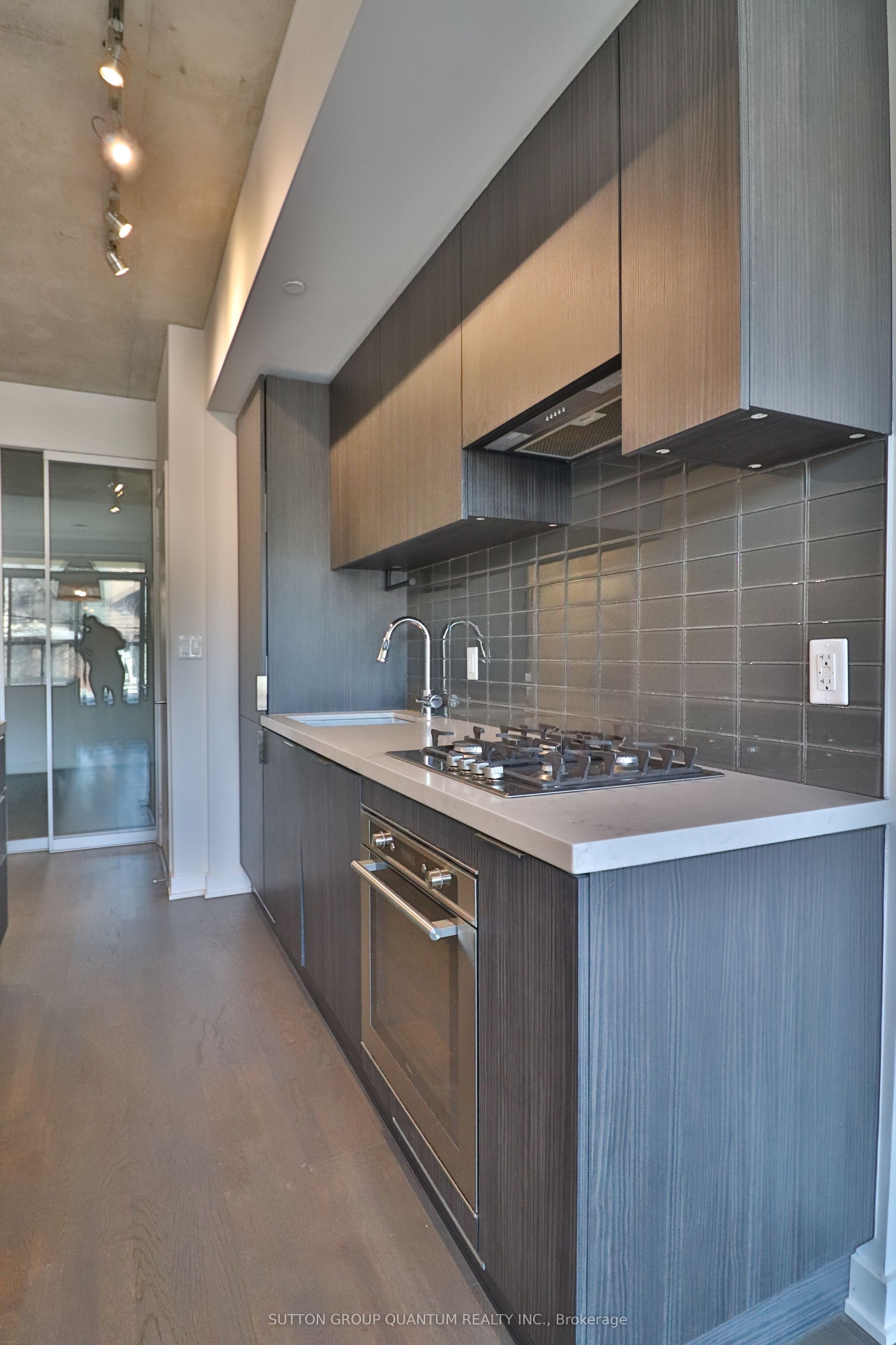 109 Ossington Avenue, #205