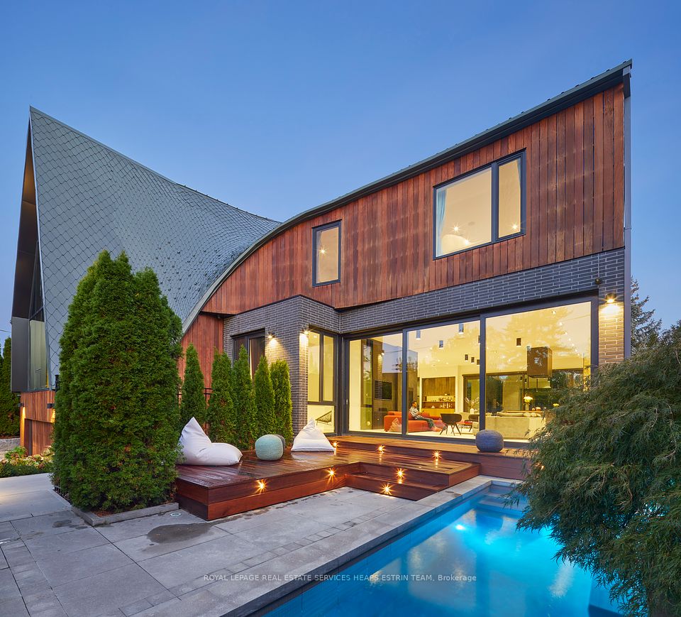 108 Stratford