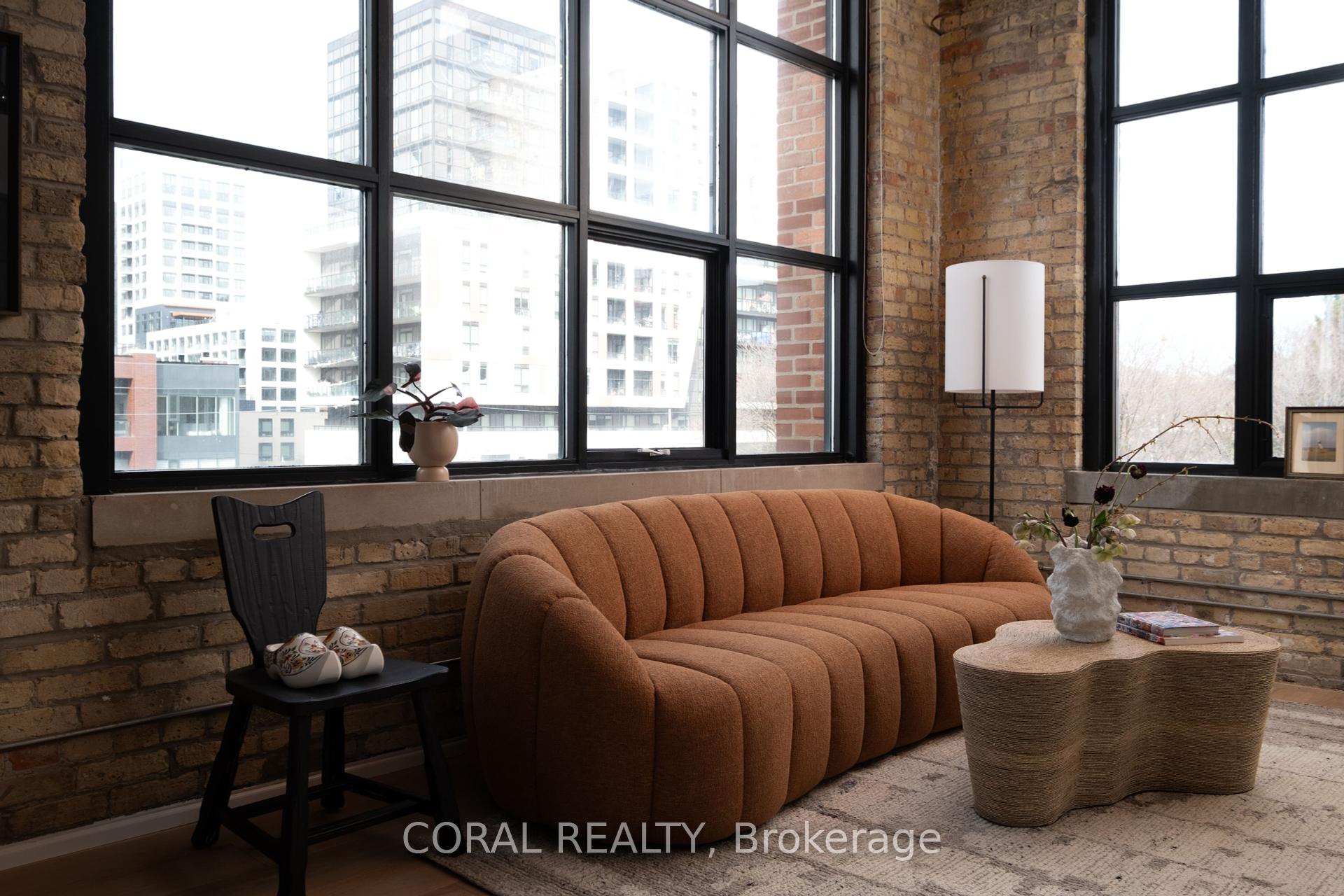 1 Bedroom Condo at 736 Dundas, Toronto For sale