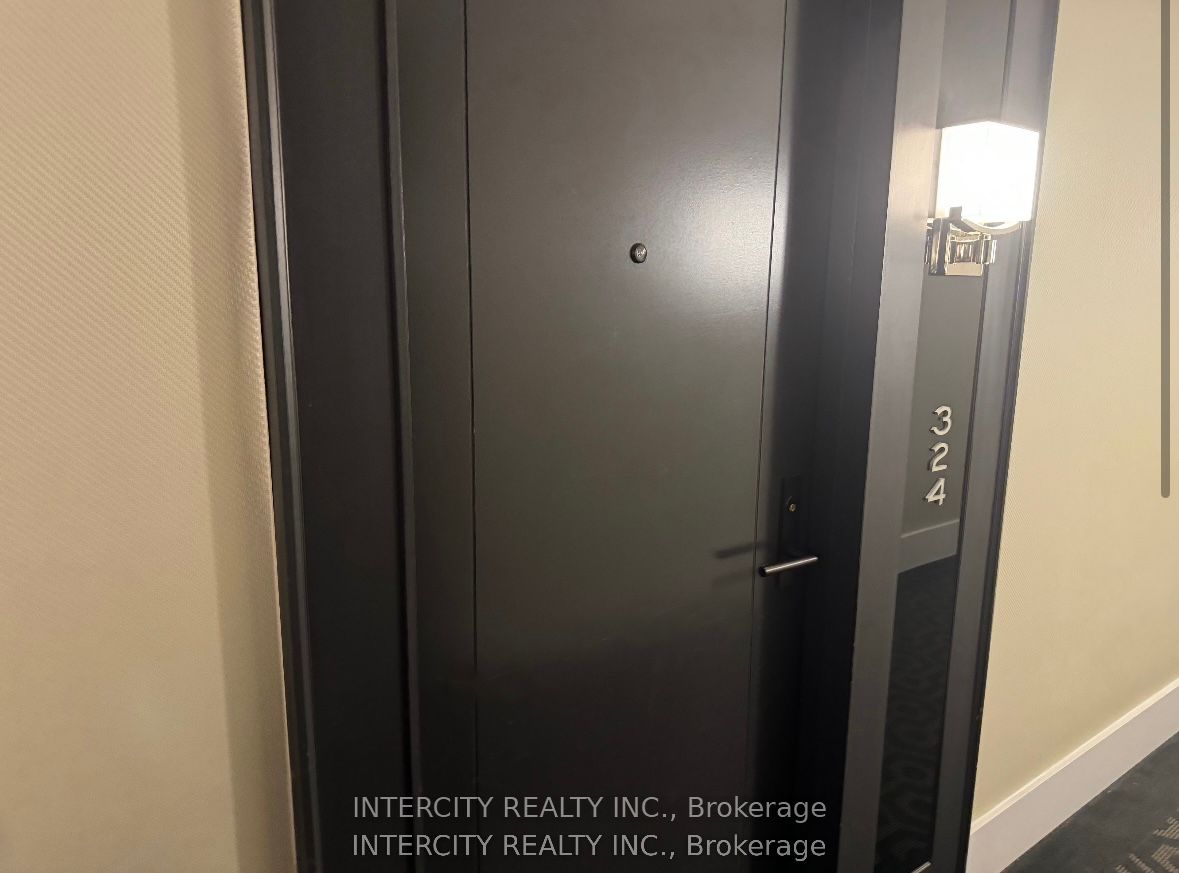 955 Bay Street, #324