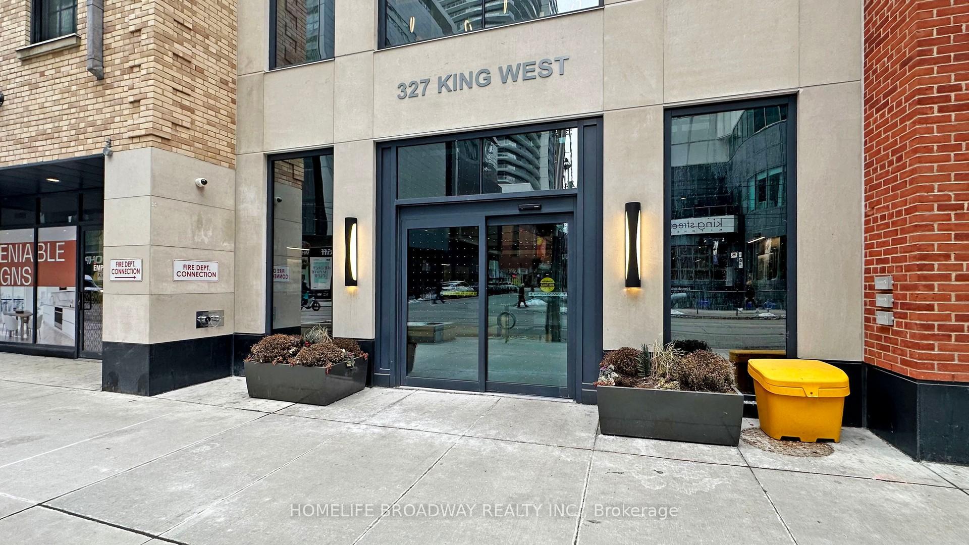 1 Bedroom Condo at 327 King, Toronto For sale