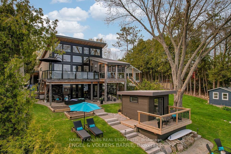 2369 Lakeshore