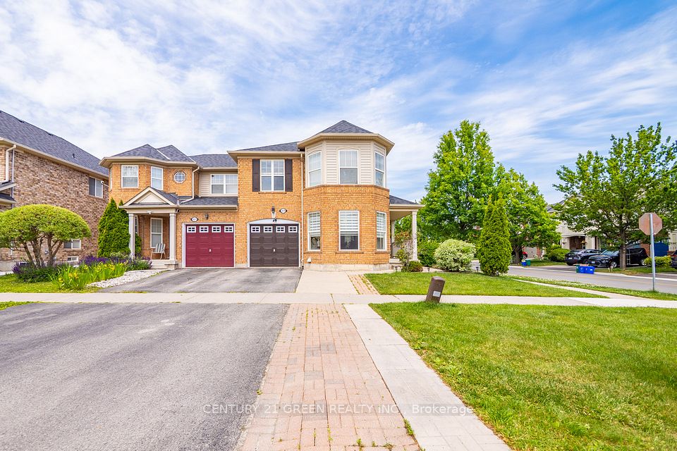 1079 Clark