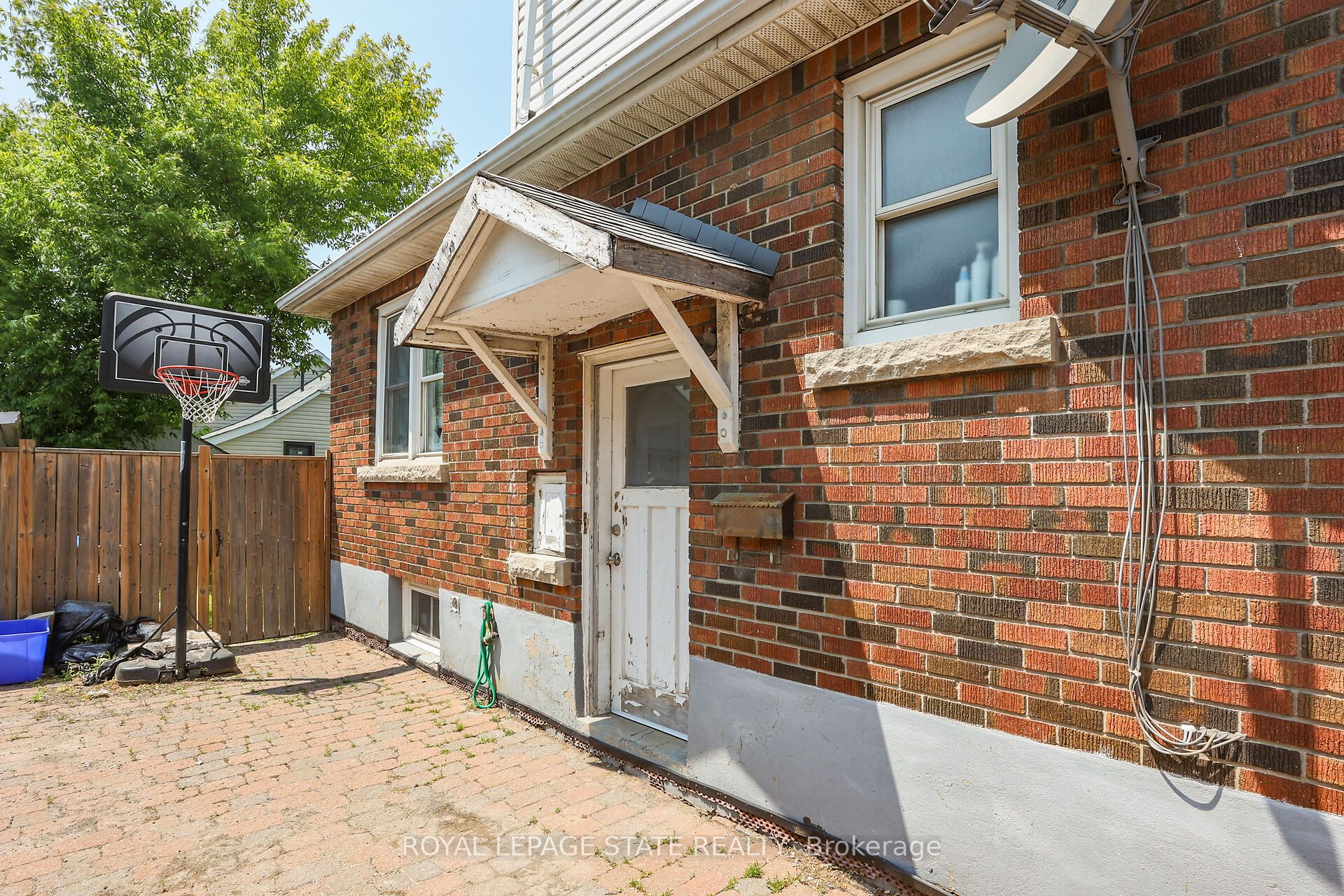 67 St. George Street