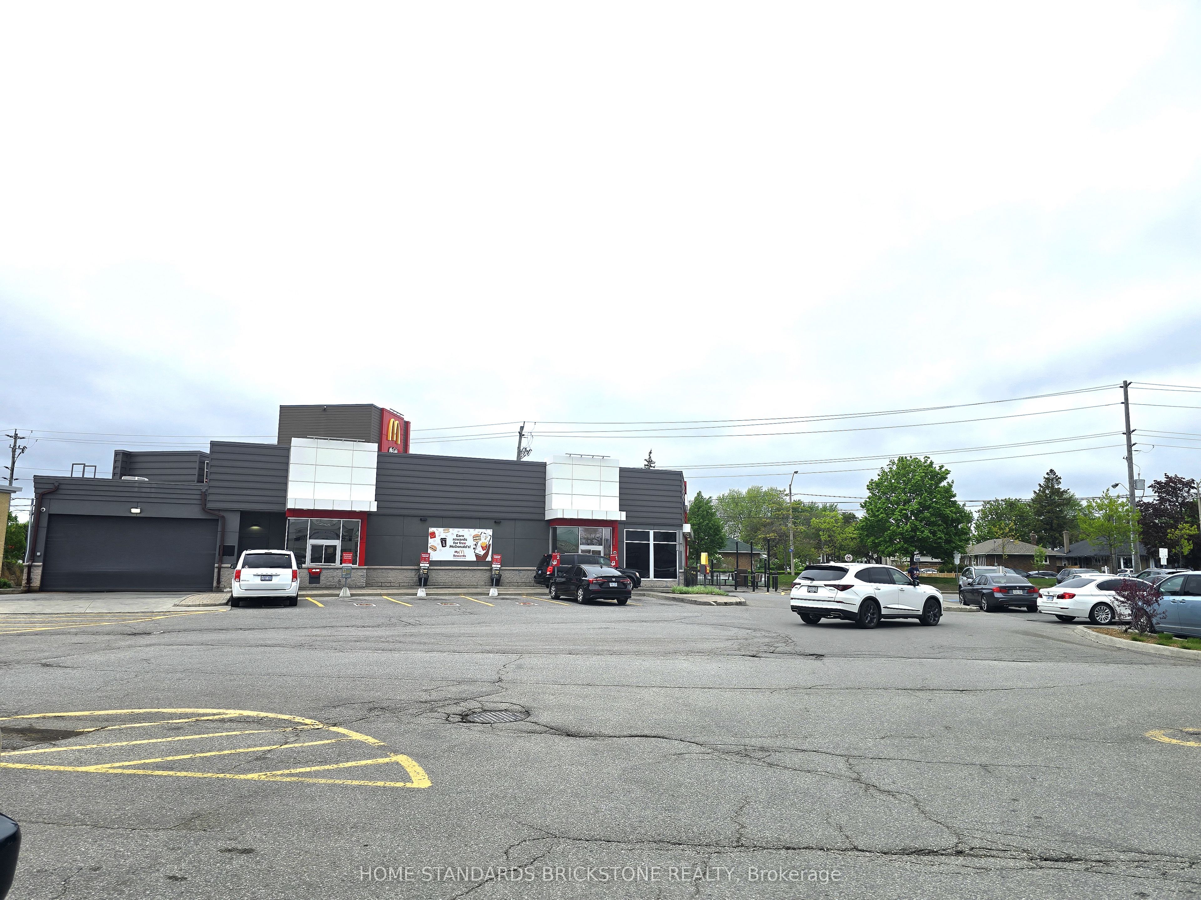 80 Ellesmere Road, #1