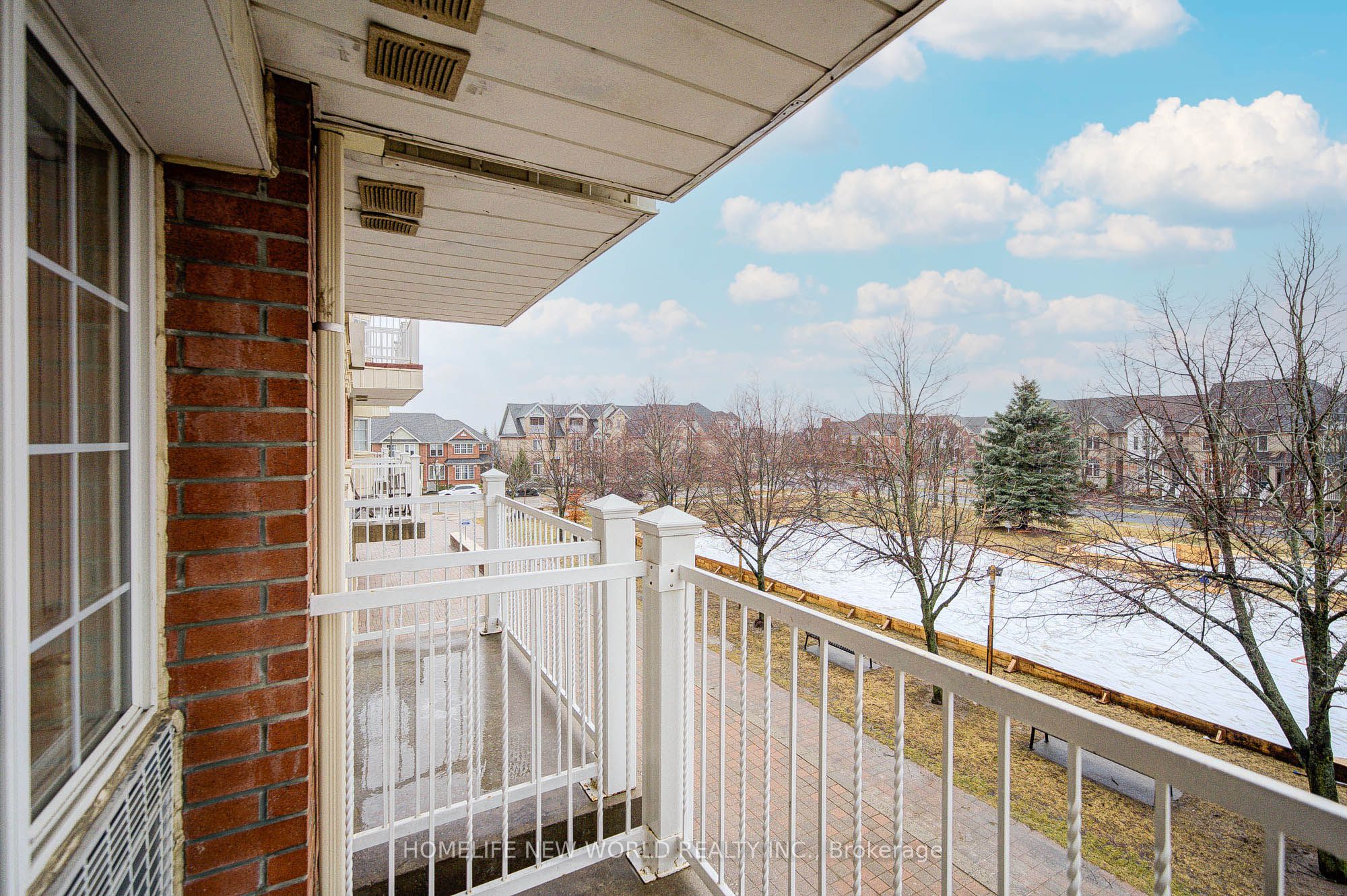 15 Cornell Meadows Avenue, #A206