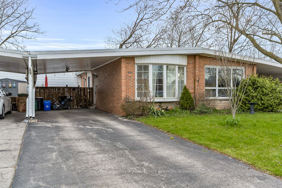 1135 Tavistock