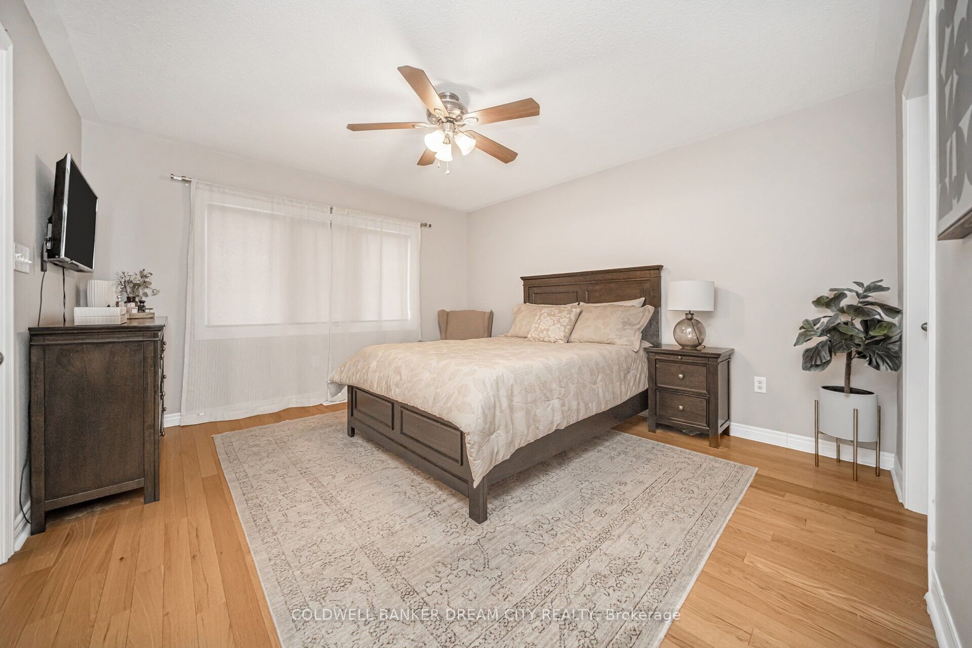 14 Ivor Crescent