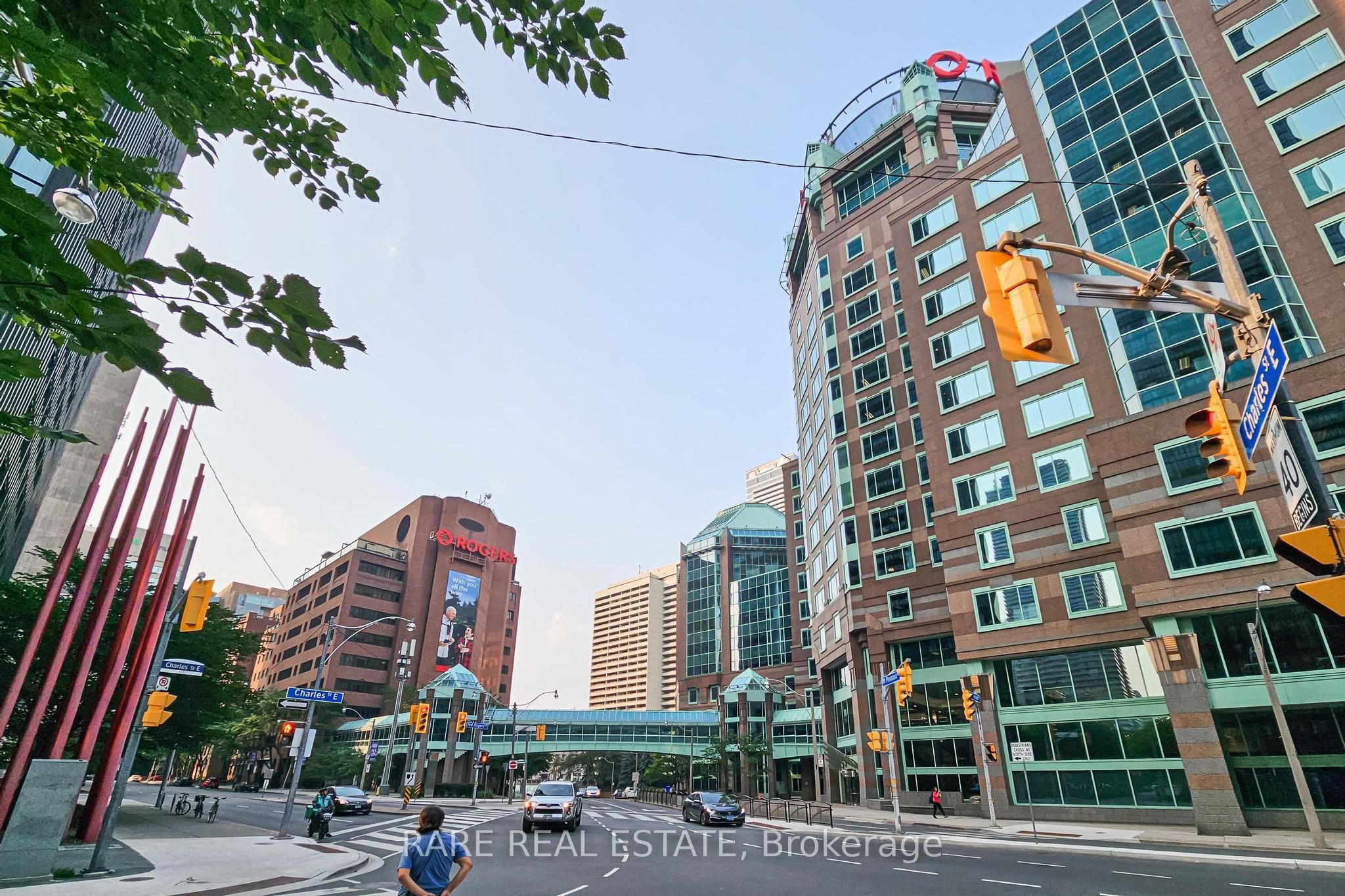 101 Charles Street E, #3210