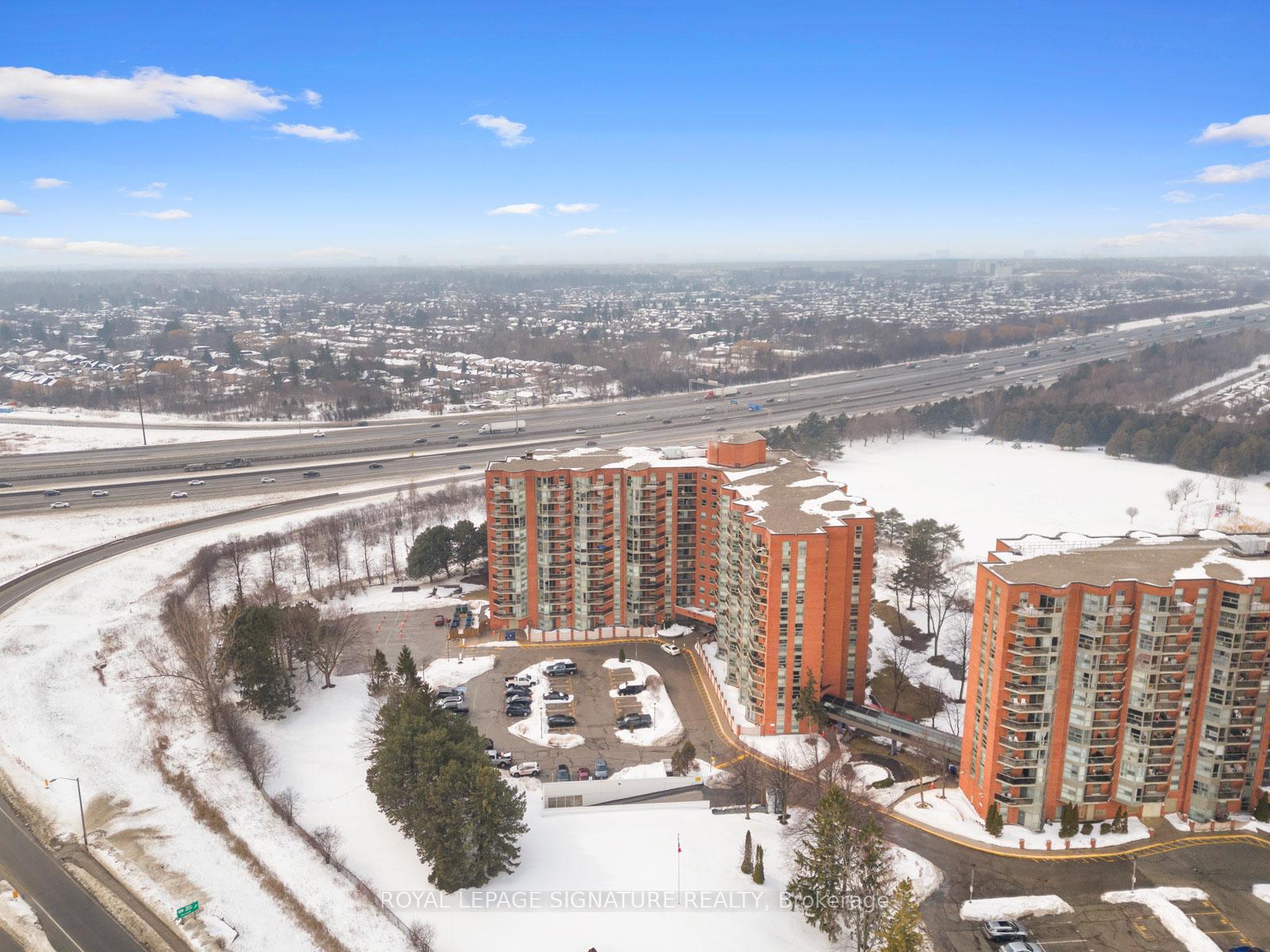 2 Bedrooms Condo at 20 Dean Park, Toronto For sale