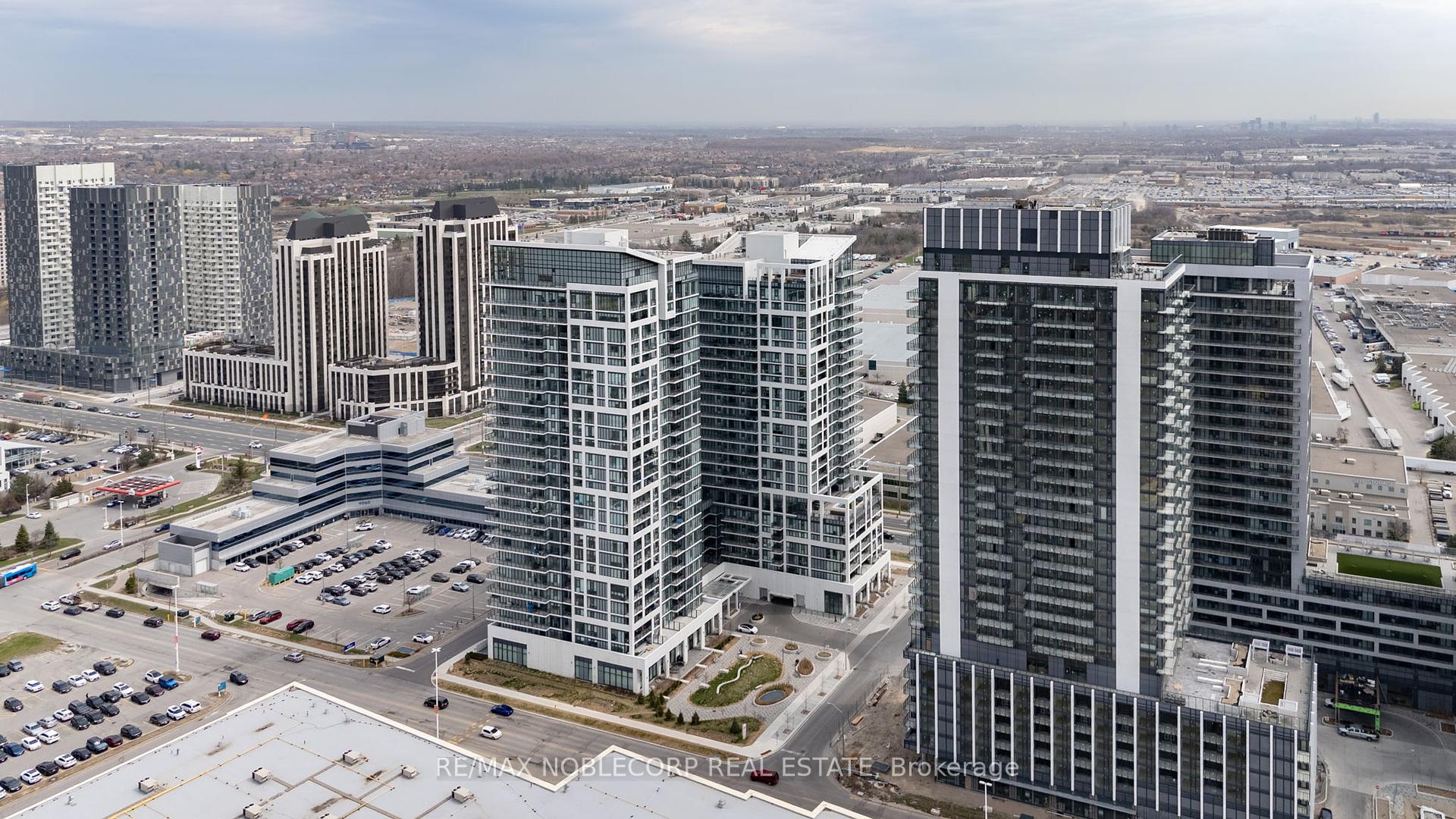 2 Bedrooms Condo at 9000 Jane, Vaughan For sale