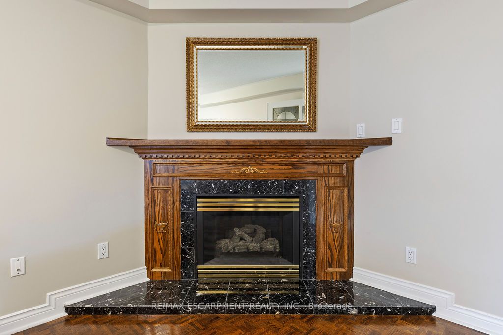 5100 Fallingbrook Drive