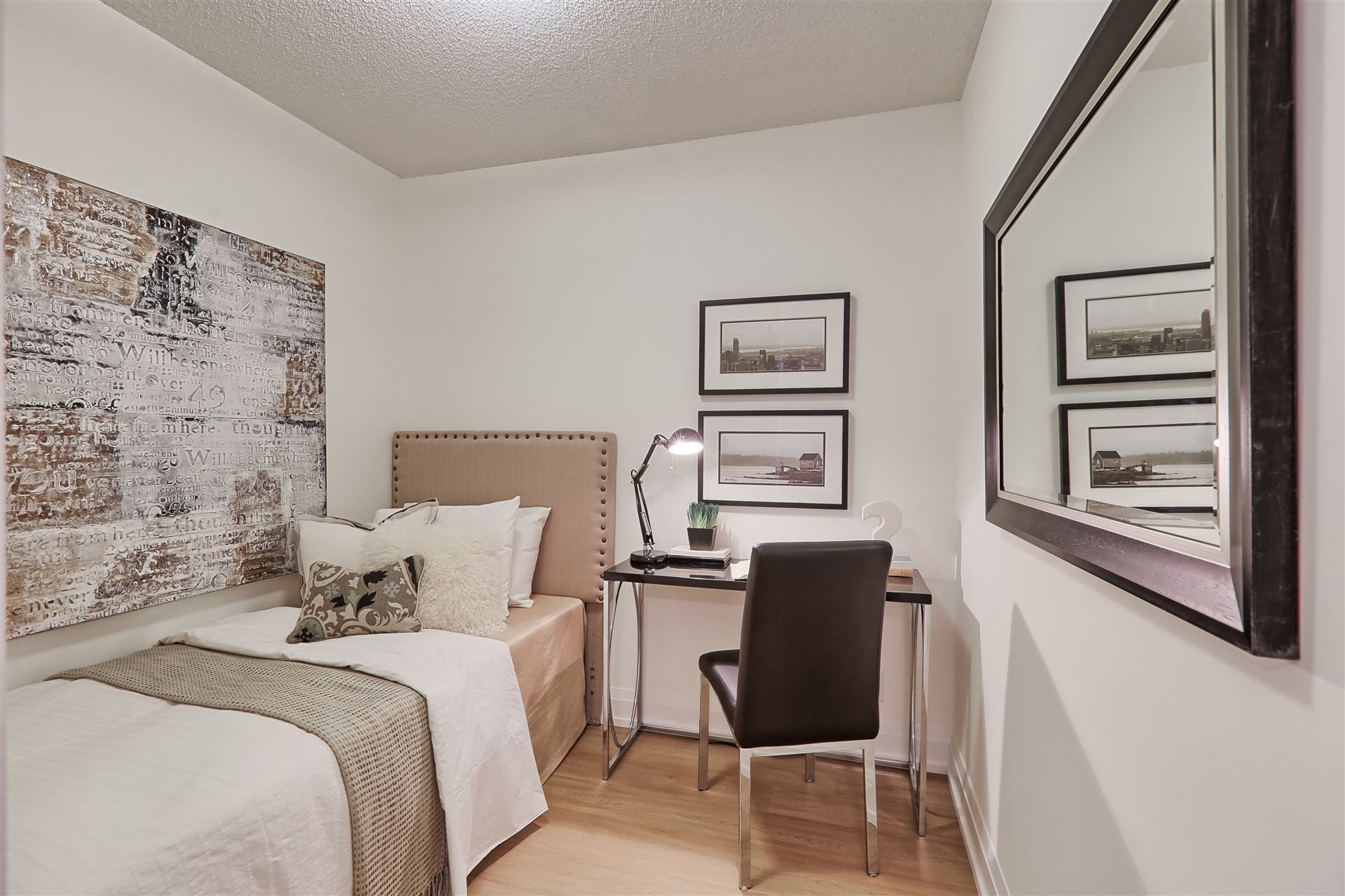 1070 Sheppard Avenue W 912